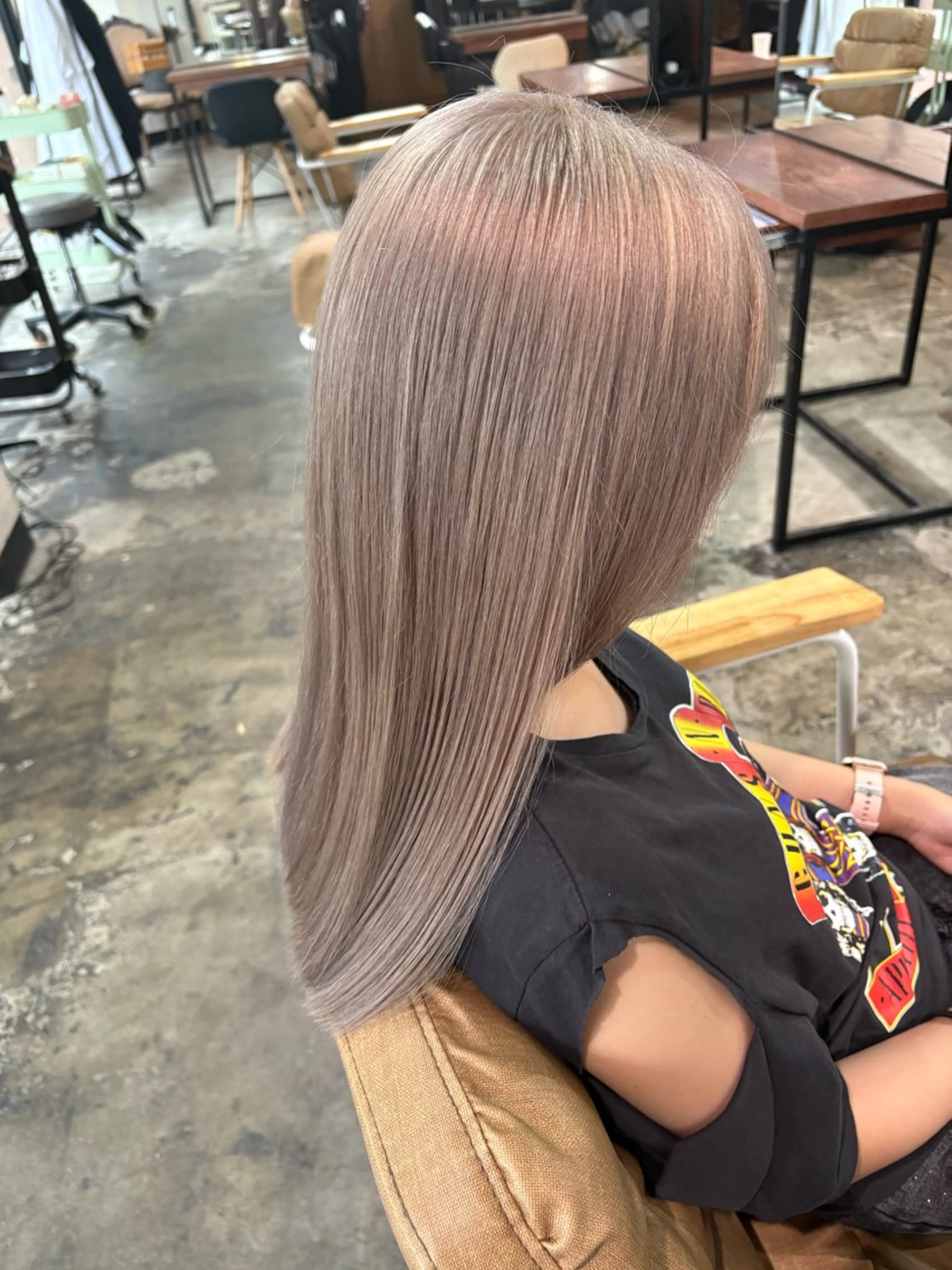 セミロング 最新ケアカラー 髪質改善YUTOのヘアスタイル