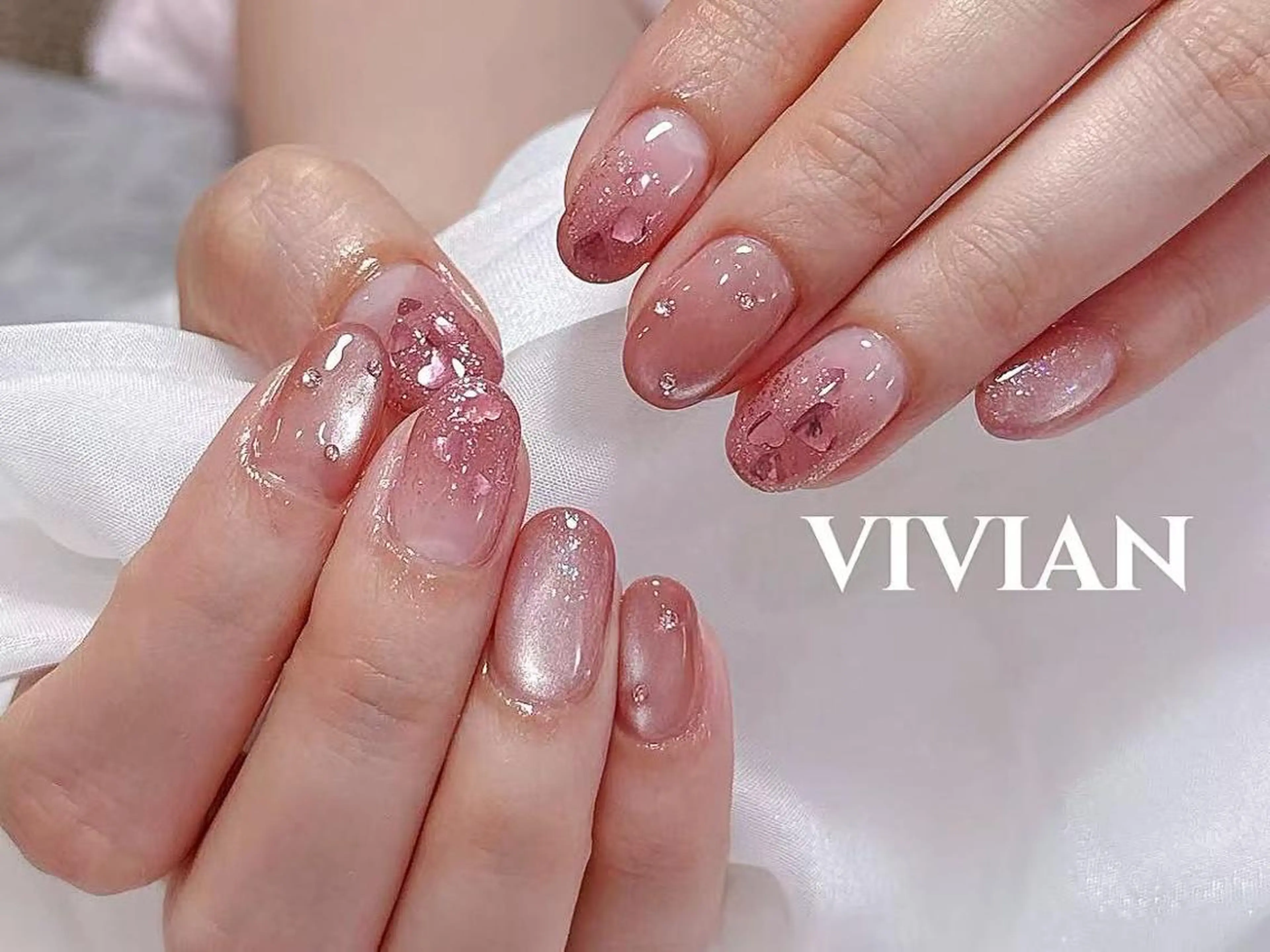 ネイル VIVIAN リサのネイルデザイン