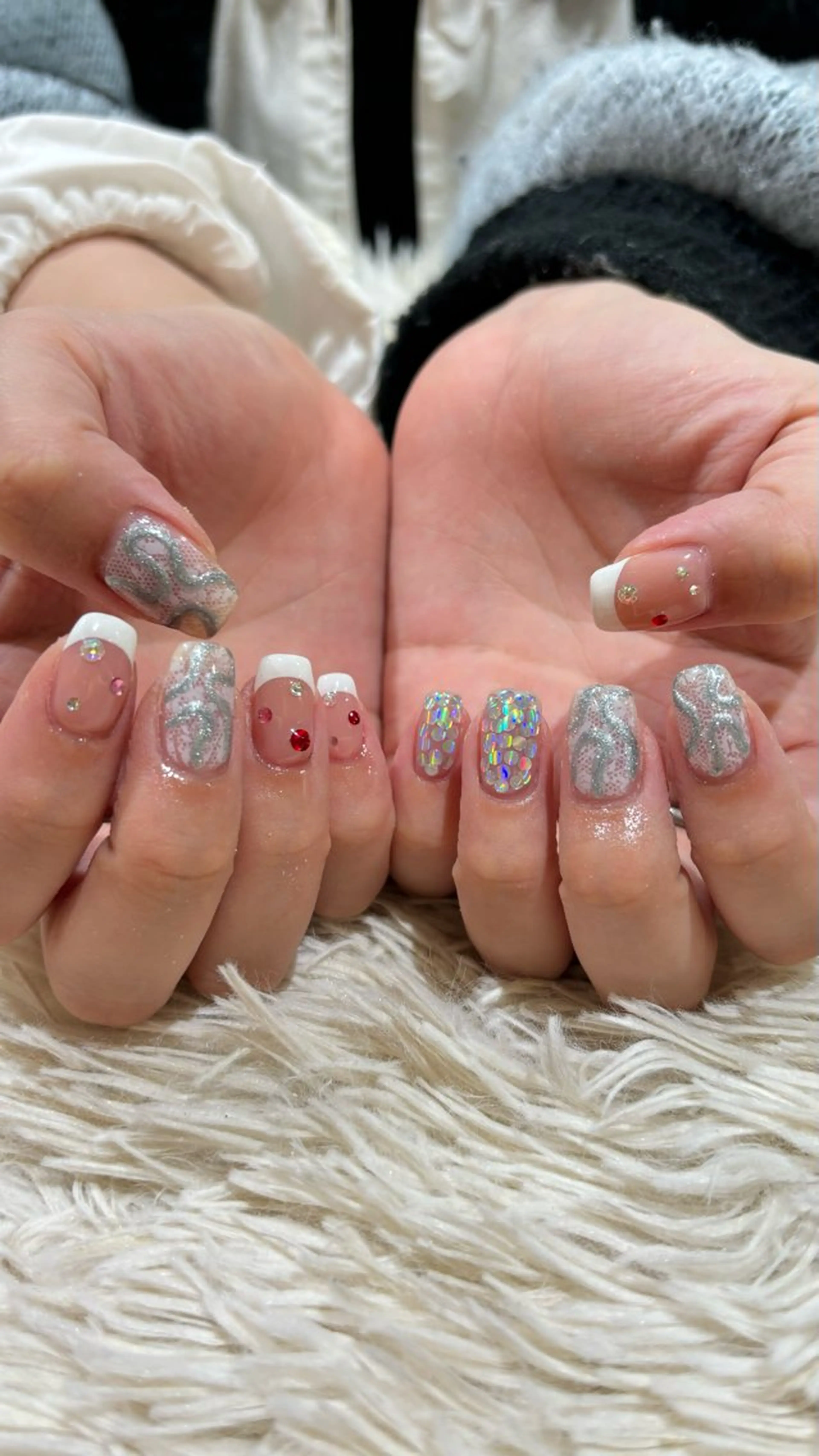 ネイル ハンドネイル 🤍 YUI 🤍のネイルデザイン