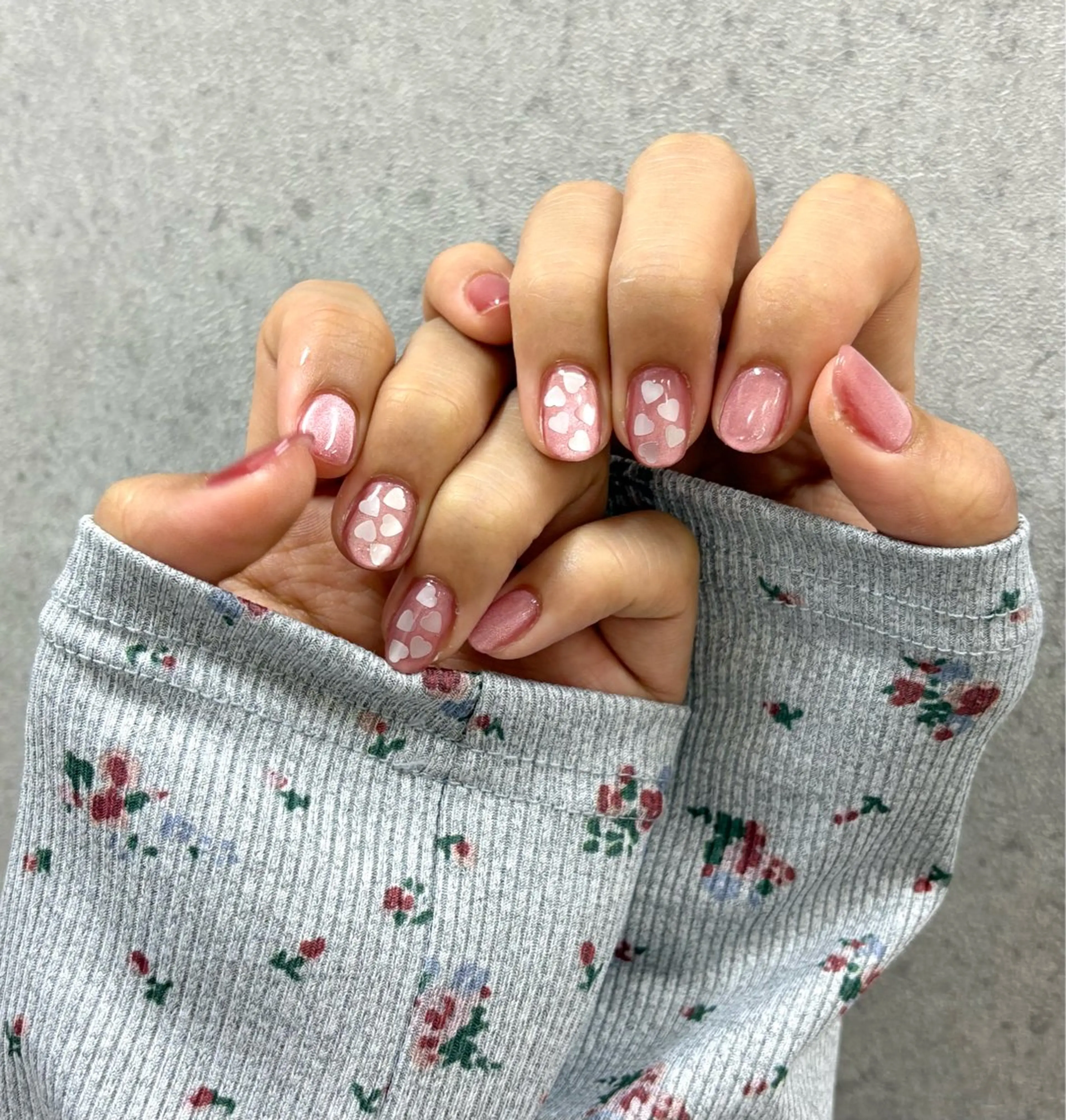 ネイル ハート ホログラムネイル マグネットネイル TRU NAIL&EYE 本厚木店所属・TRU ヒナのネイルデザイン