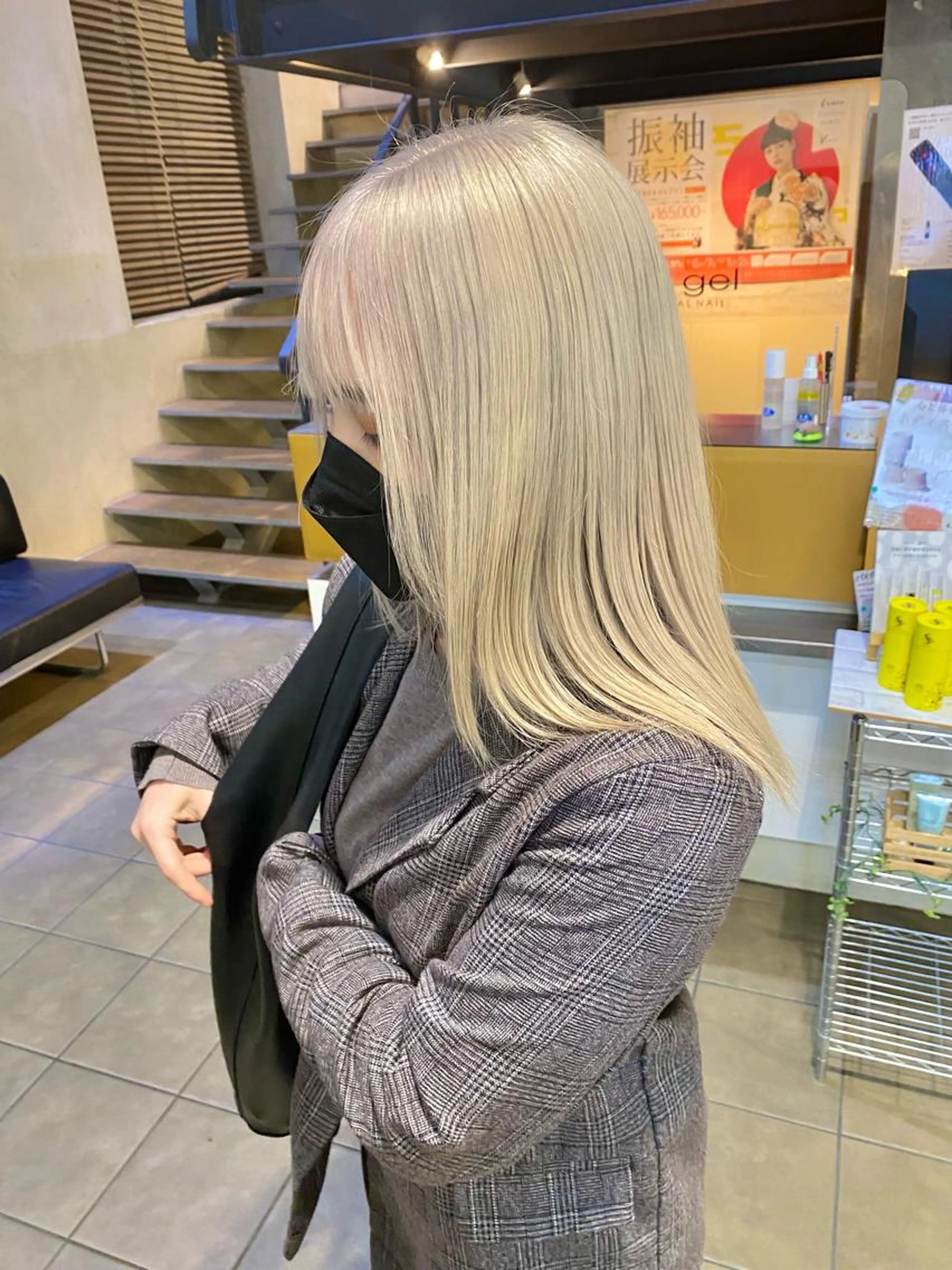 ケアブリーチトリプルカラー ¥25000の写真