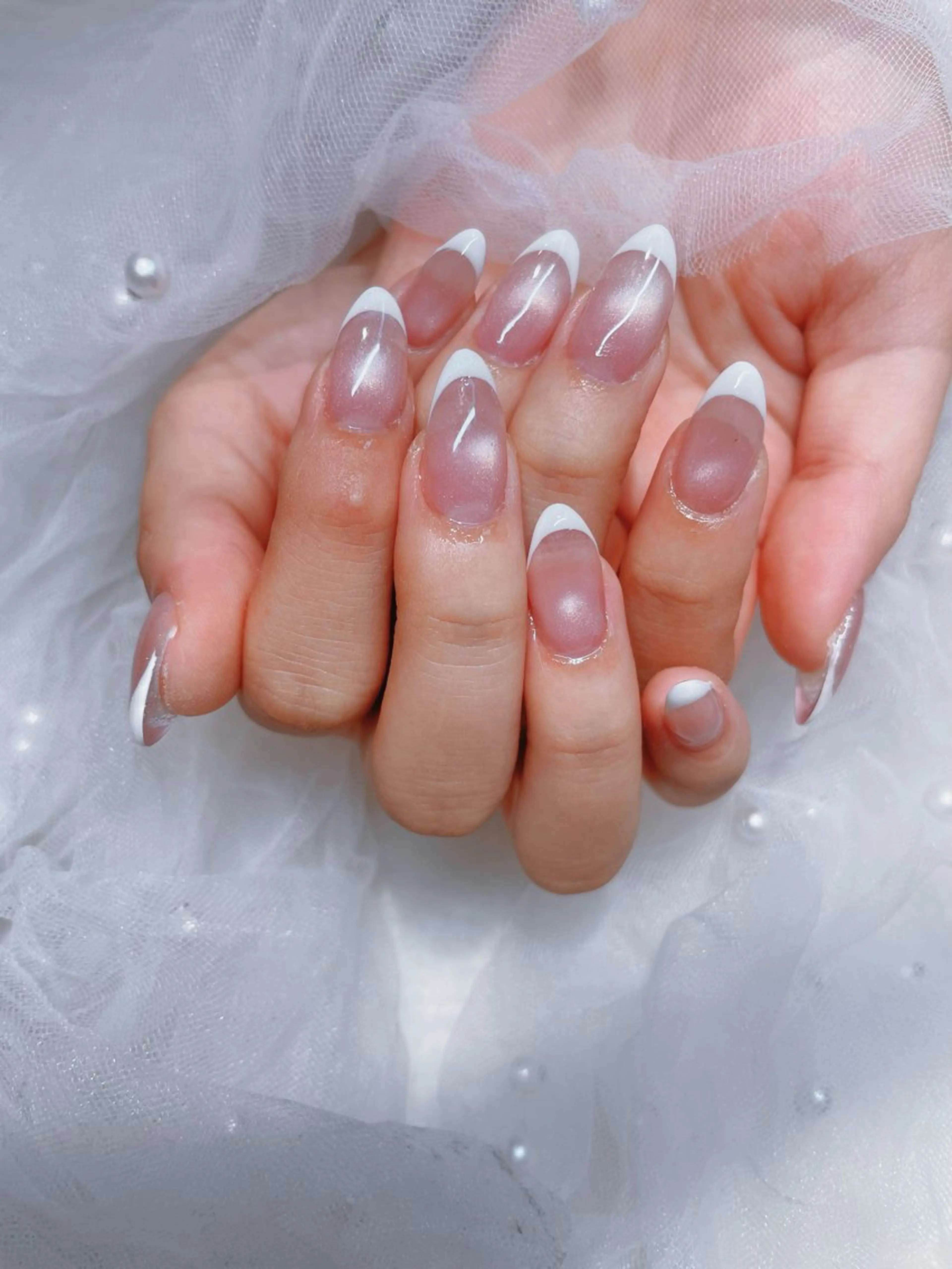 ネイル フレンチネイル マグネットネイル ビー玉ネイル I-nail Moeのネイルデザイン