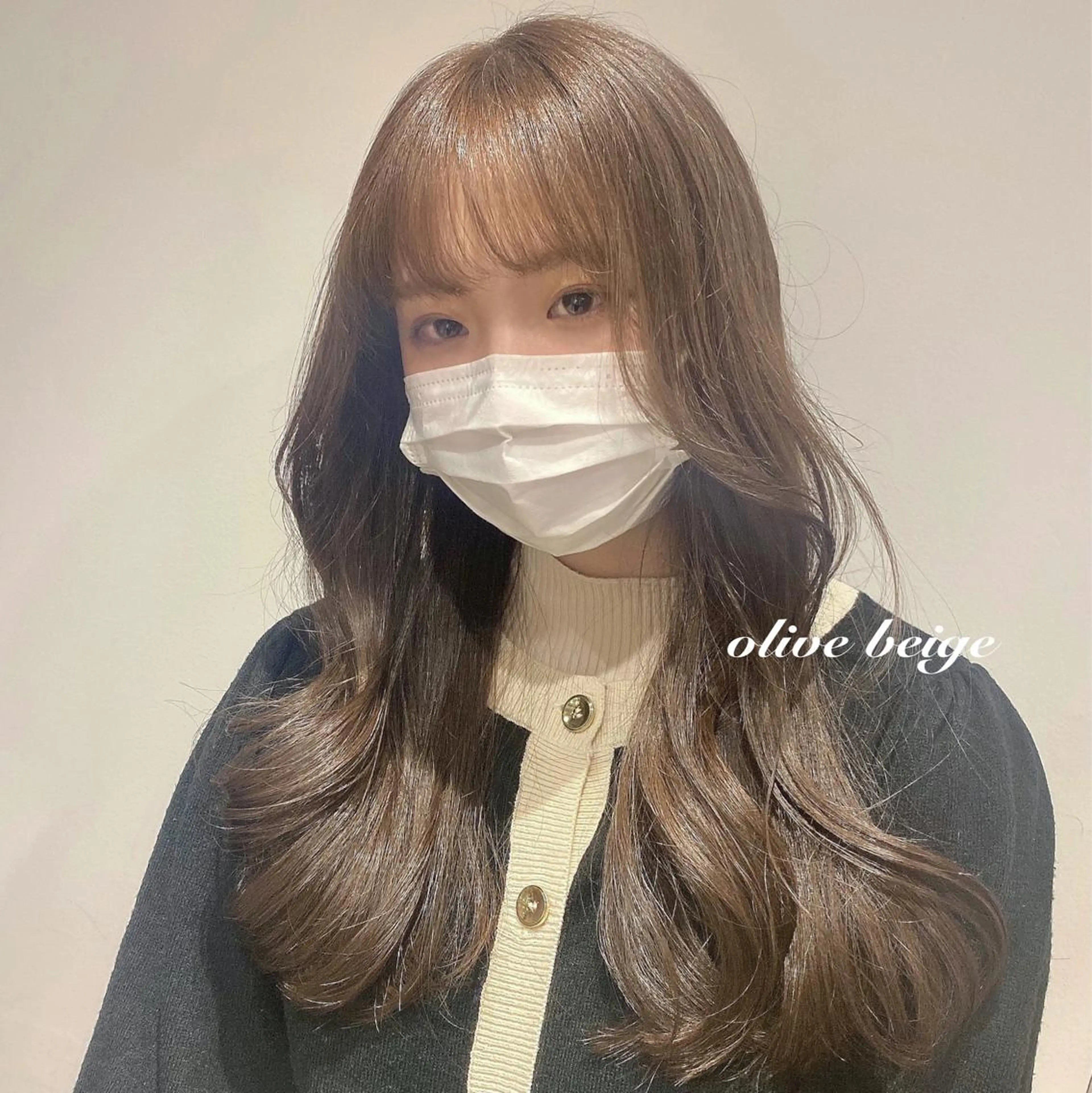 ロング カラー ヘアアレンジ オリーブカラー 韓国風ヘア youres hair東新宿店所属・新宿⌇韓国風ヘア ⌇透明感カラーのヘアスタイル