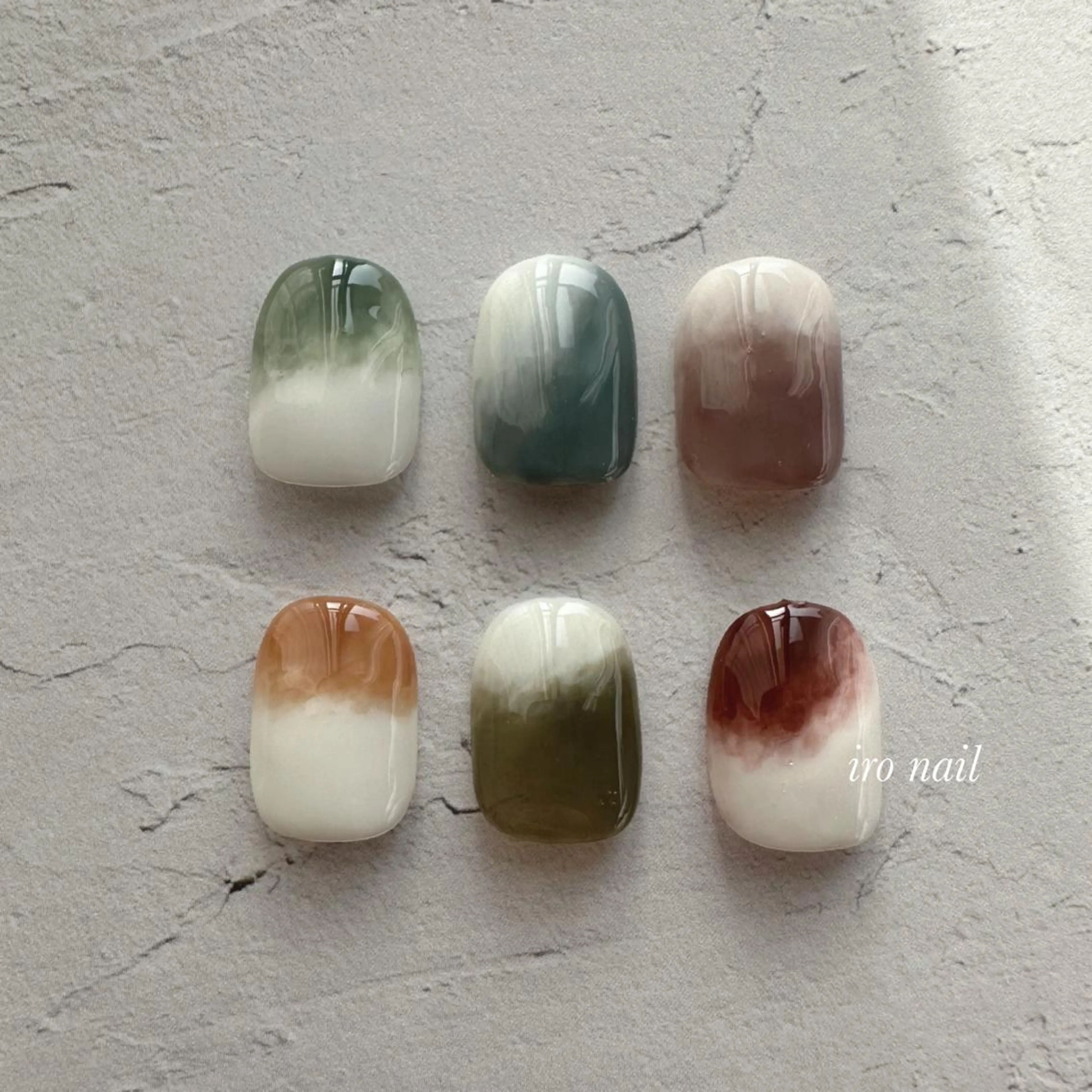 ネイル ironail -イロネイル-のネイルデザイン