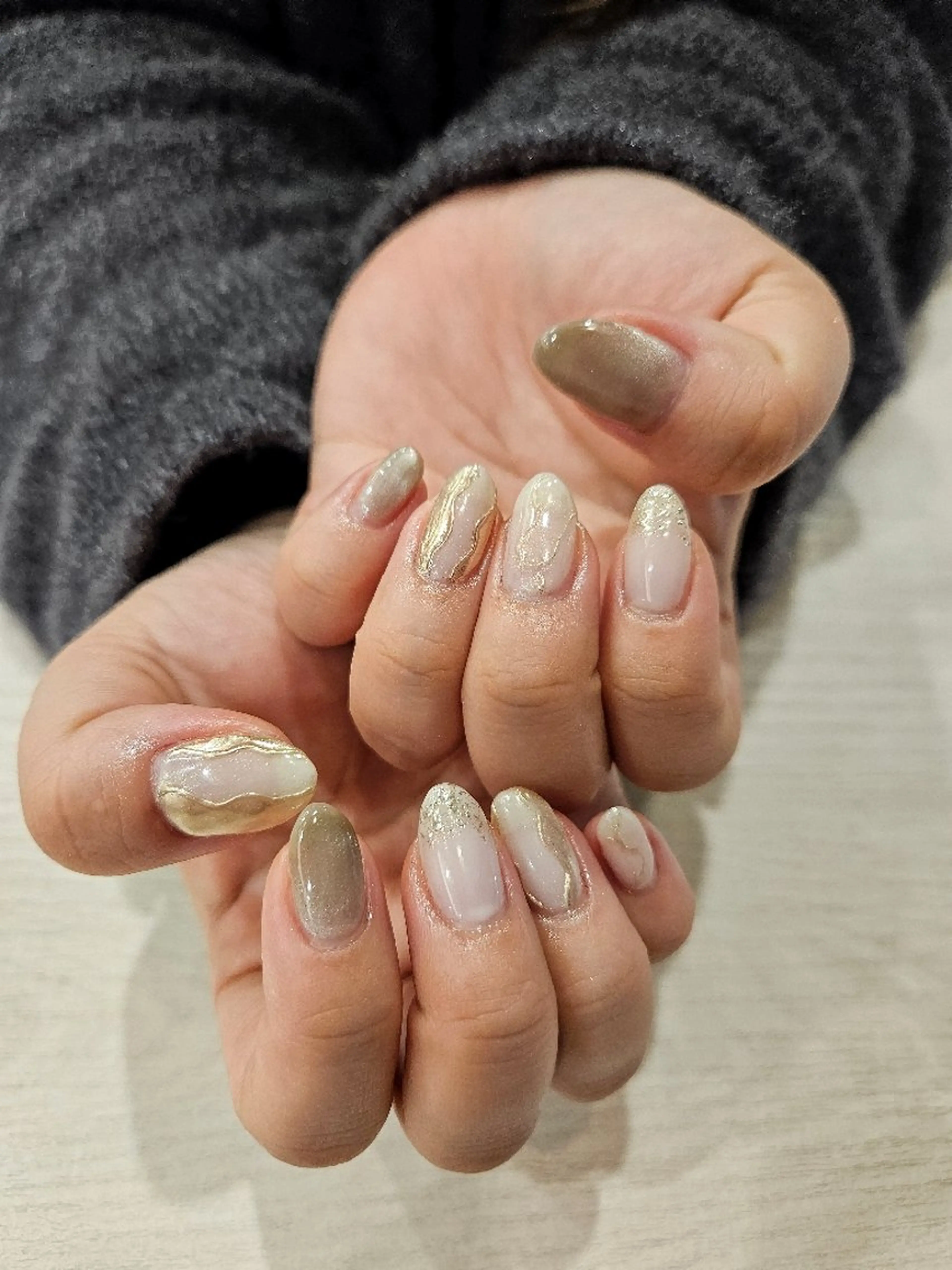 ネイル ハンドネイル 関口 友菜のヘアスタイル