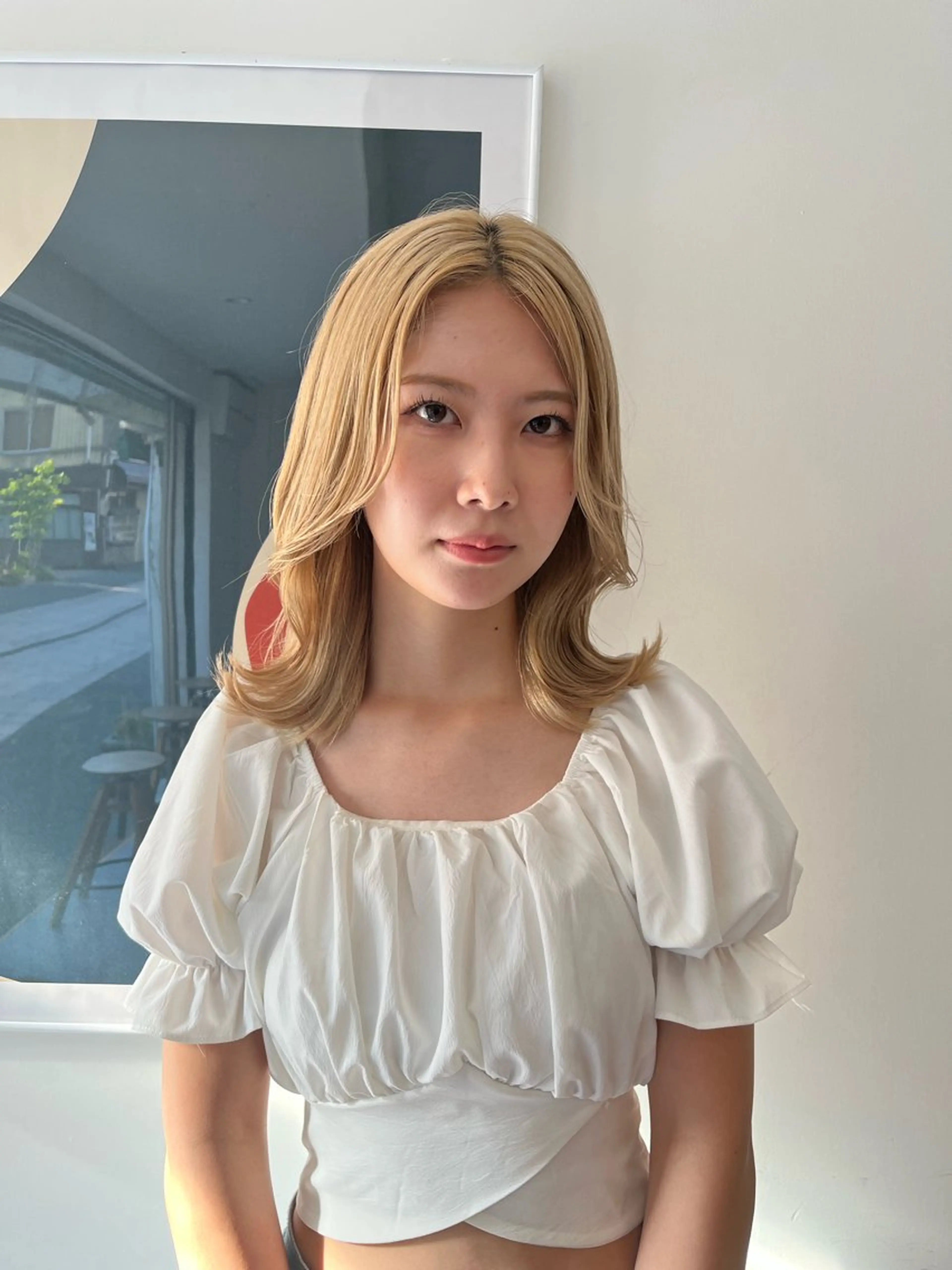 ミディアム ボブ/レイヤー/ ショートcovo代表のヘアスタイル