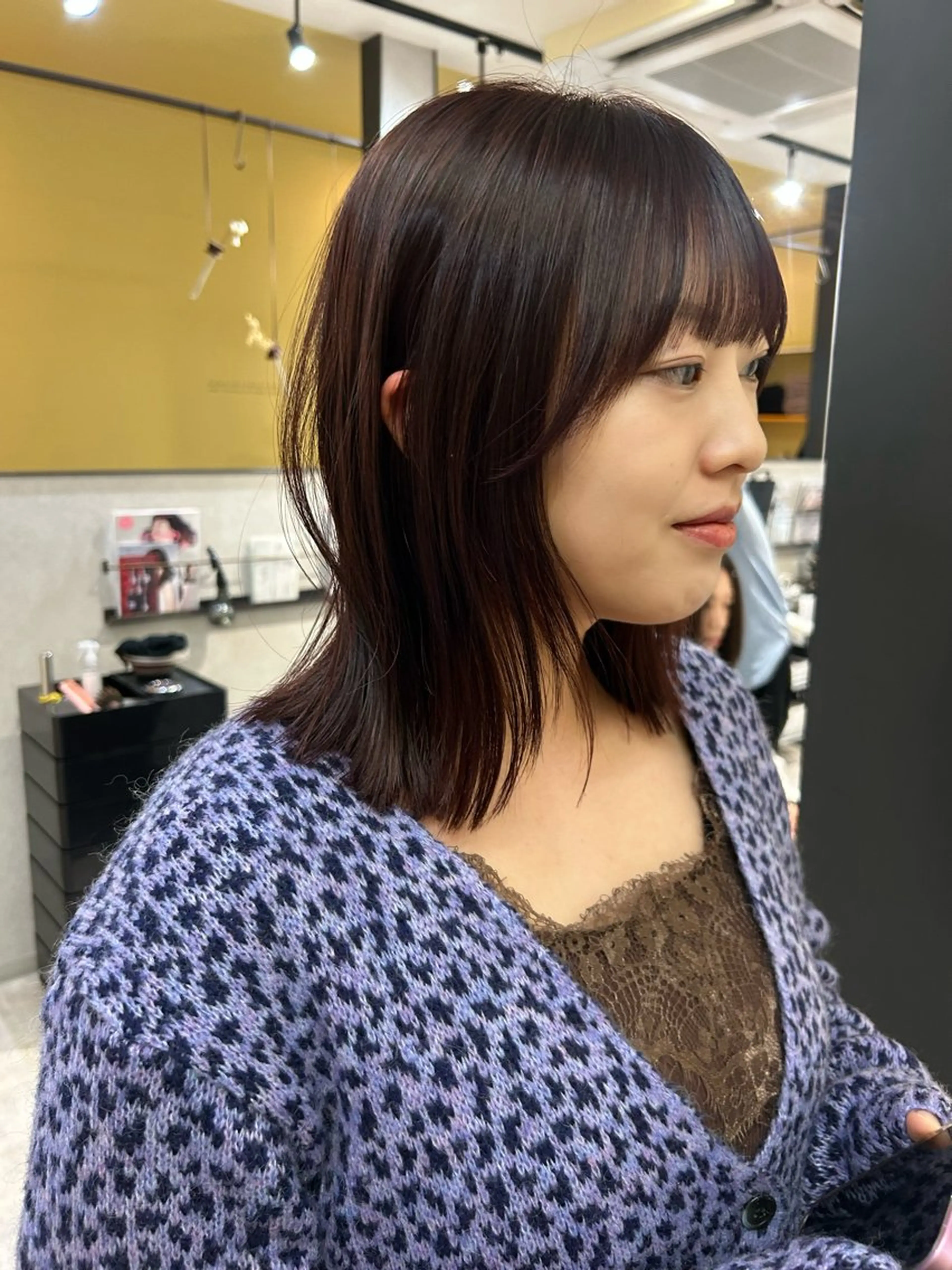 ミディアム カラー ボルドーカラー カット ヘアカラー トリートメント hub hair レイヤー/透明感のヘアスタイル