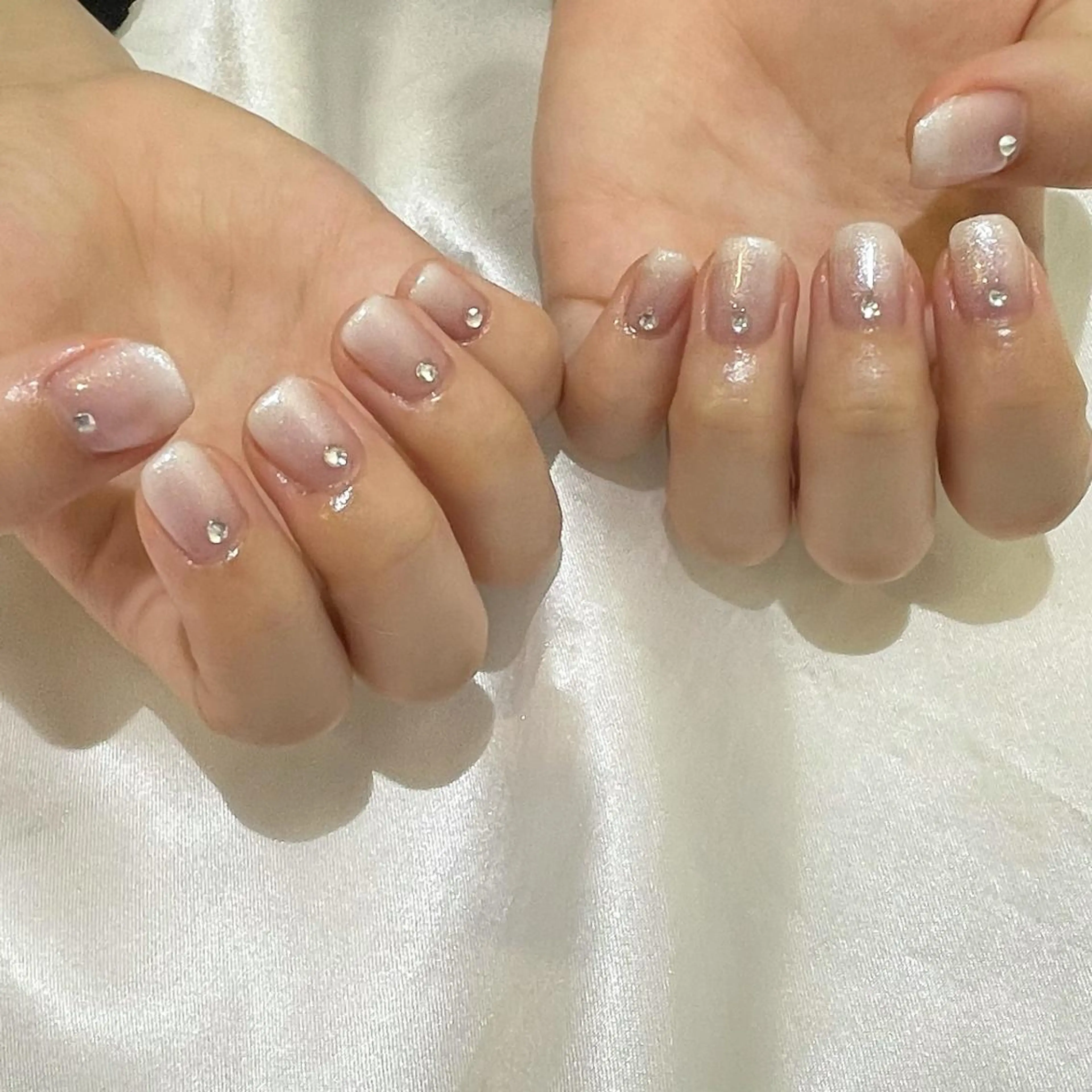 ネイル classic 新横浜所属・山田 暉のネイルデザイン