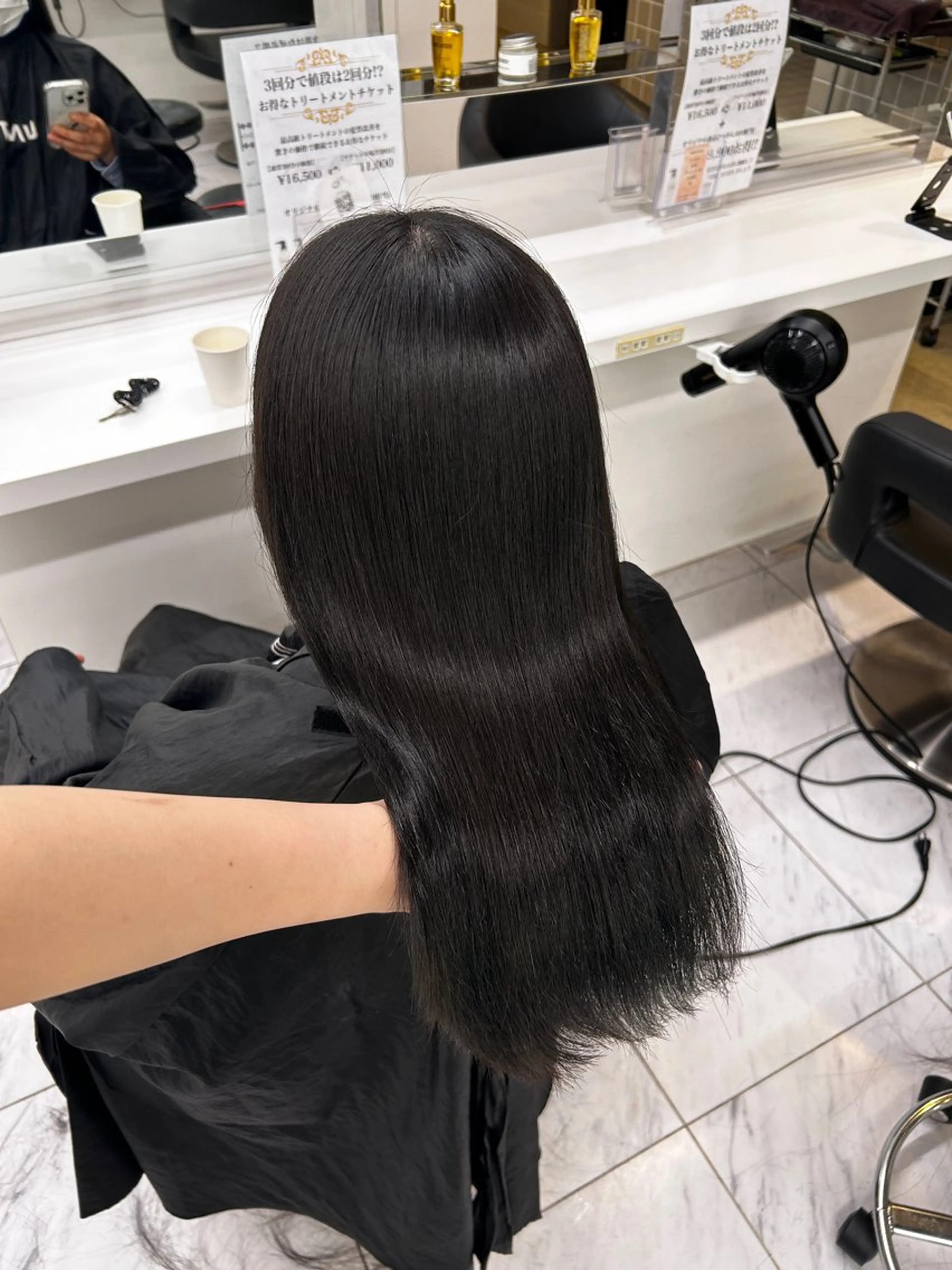 ロング カラー 🥯縮毛/レイヤー/ ベージュヘア🥯のヘアスタイル