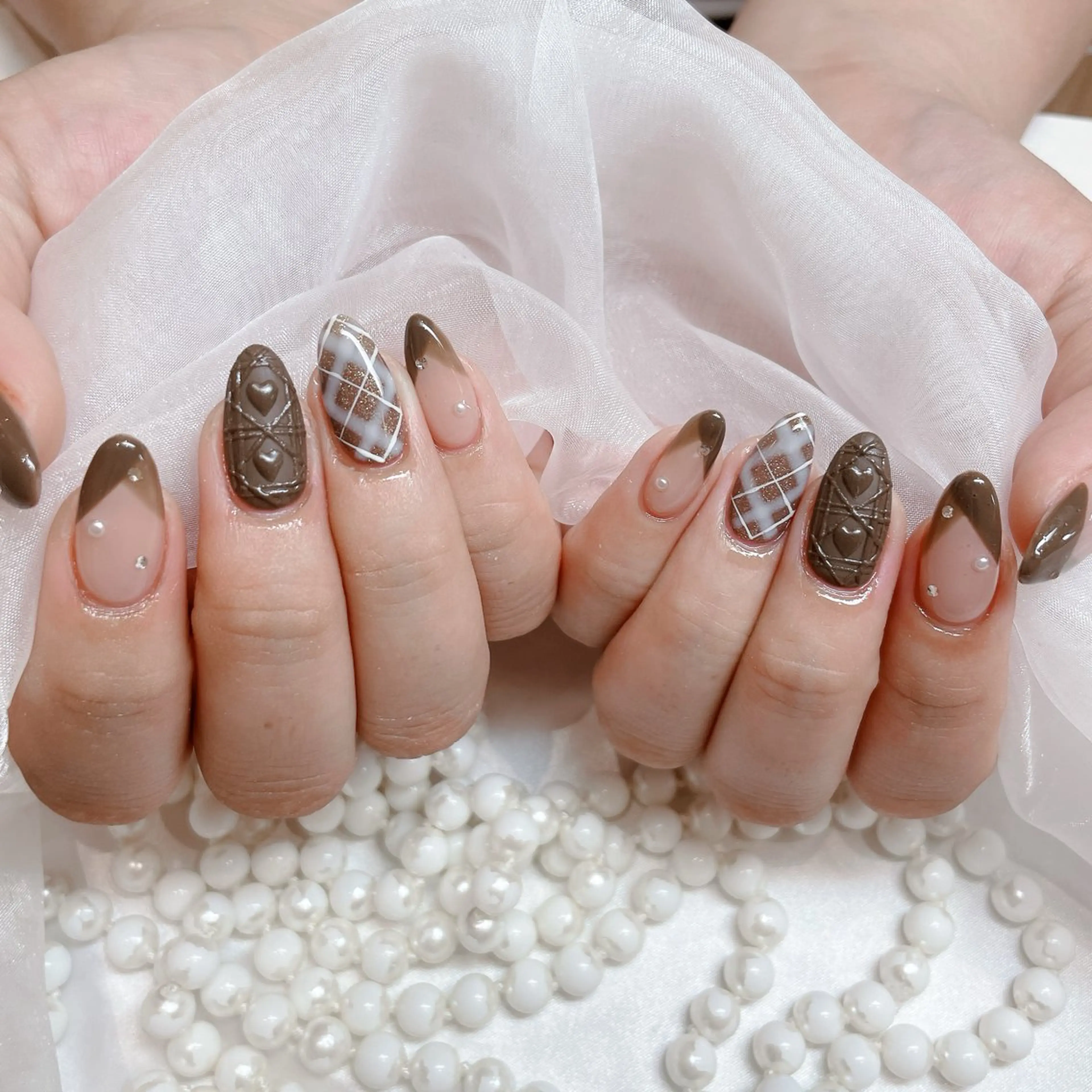 ネイル Raviy イオンモール成田店所属・菅谷 百花のネイルデザイン