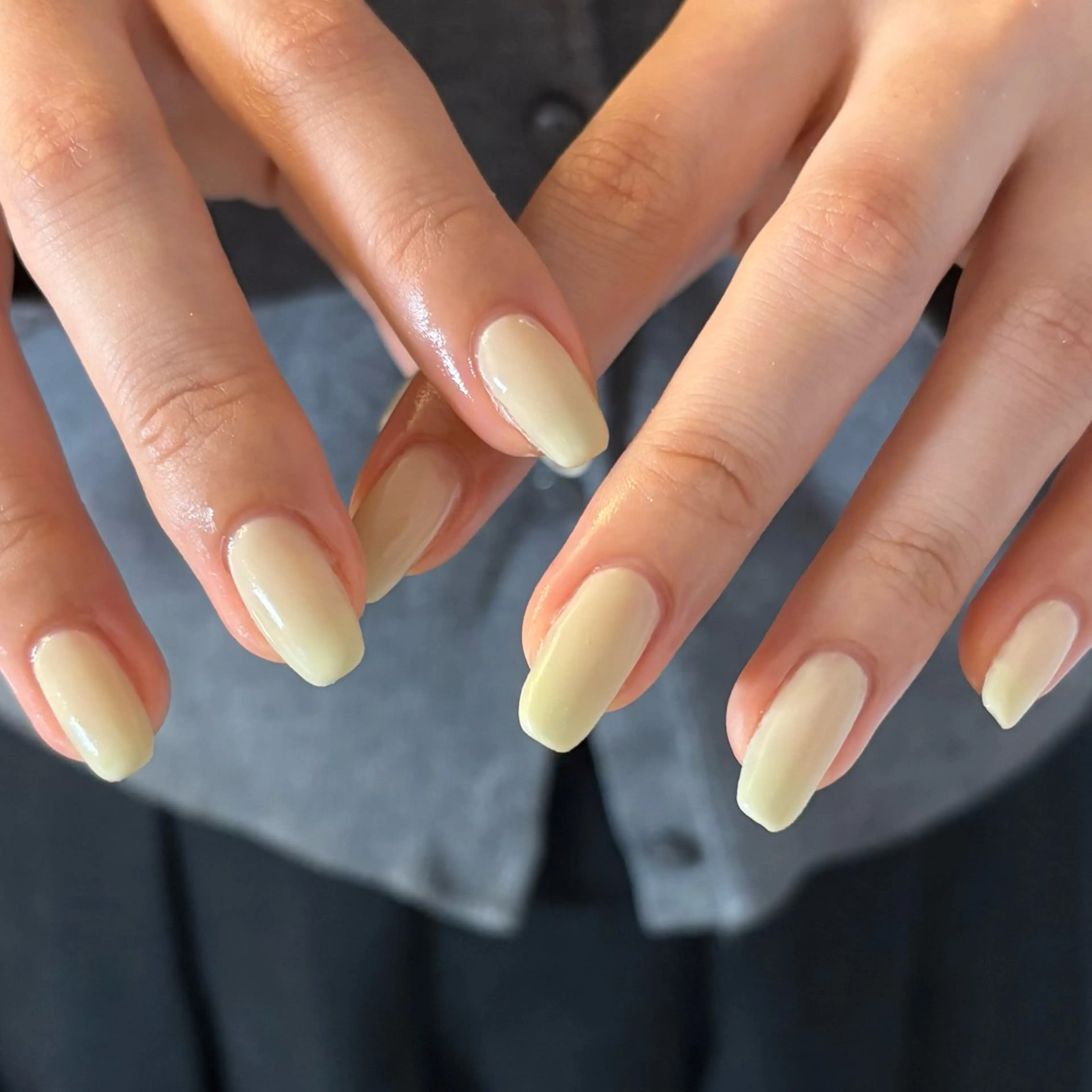 ネイル filonnail kana 🐈‍⬛のネイルデザイン