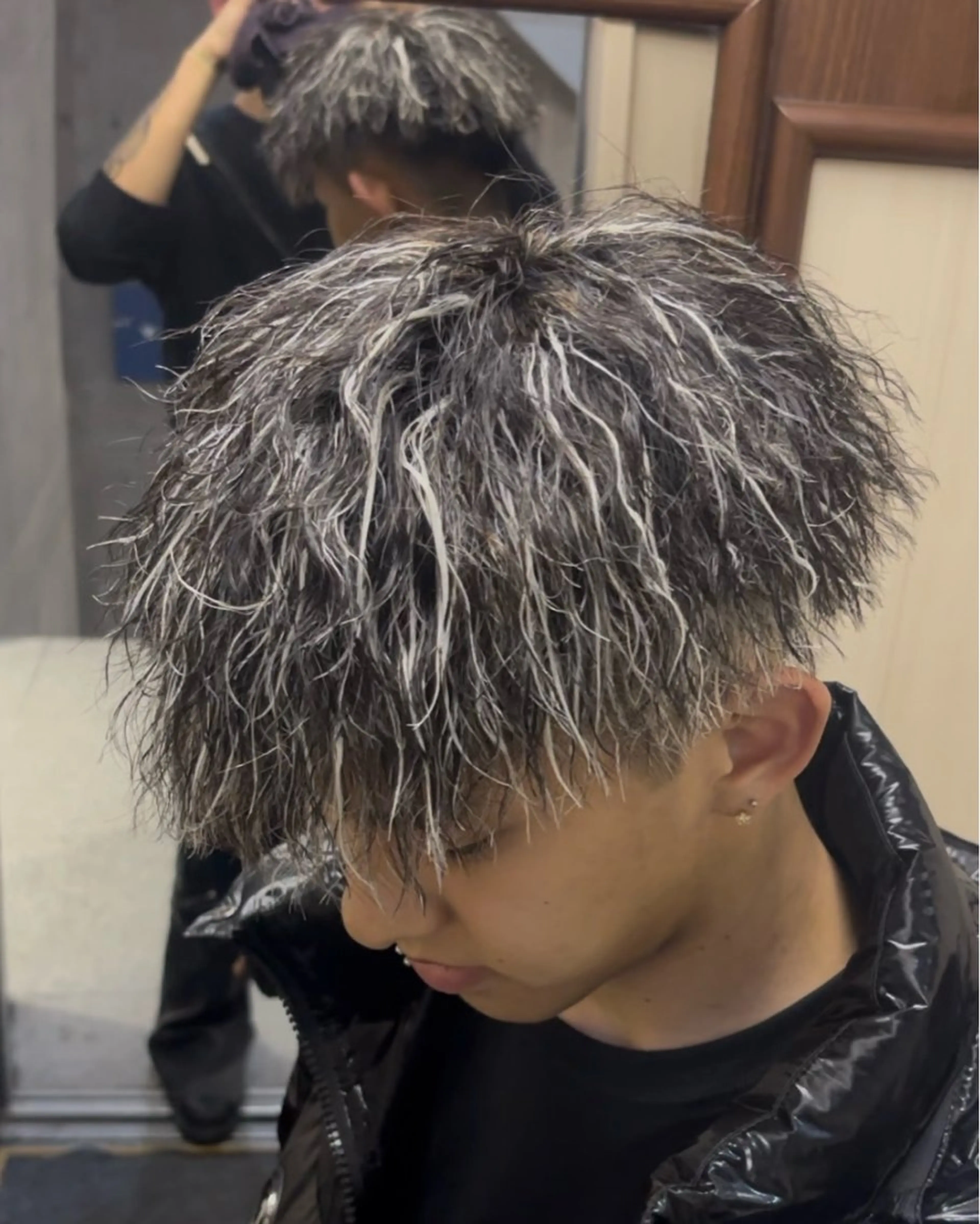 カラー パーマ メンズ メンズメッシュ メンズパーマ メッシュ カット ヘアカラー パーマ メンズ特化⚡️パーマ テッタのヘアスタイル