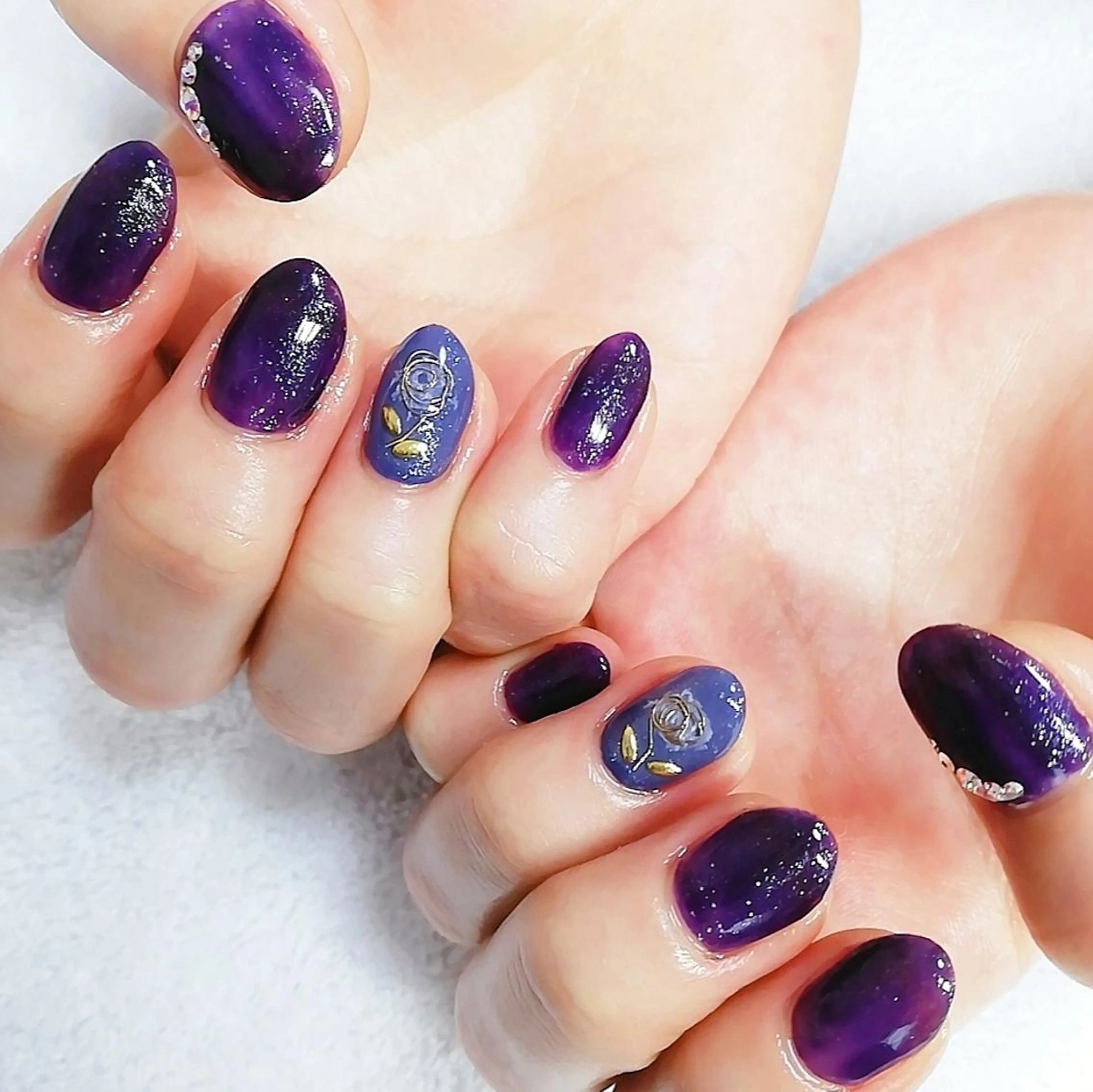 ネイル ストーンネイル ハンドネイル 柴崎 美幸のネイルデザイン