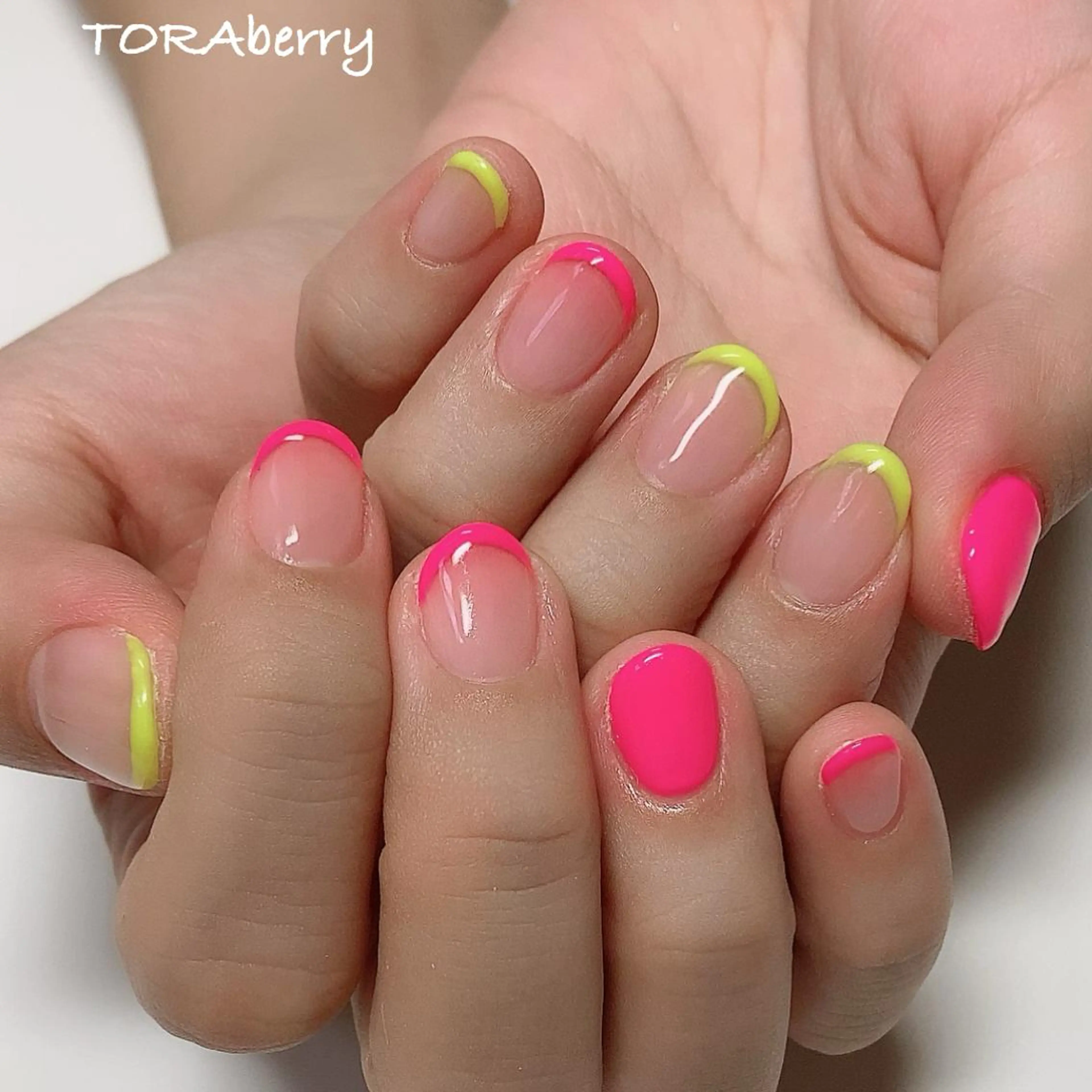 ネイル ハンドネイル ネイリスト なつみのネイルデザイン