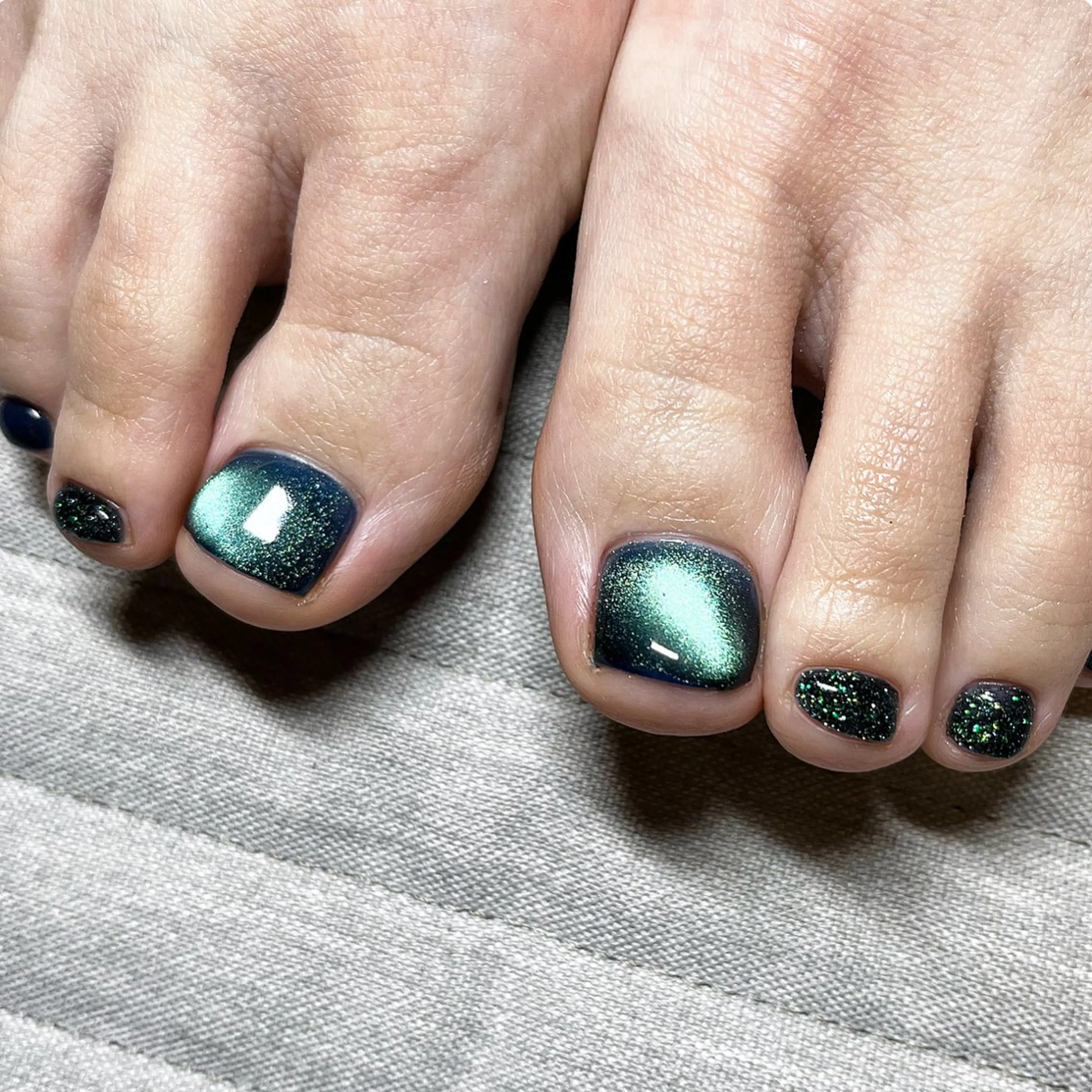 ネイル マグネットネイル nail room  cuore所属・松尾 典子のネイルデザイン