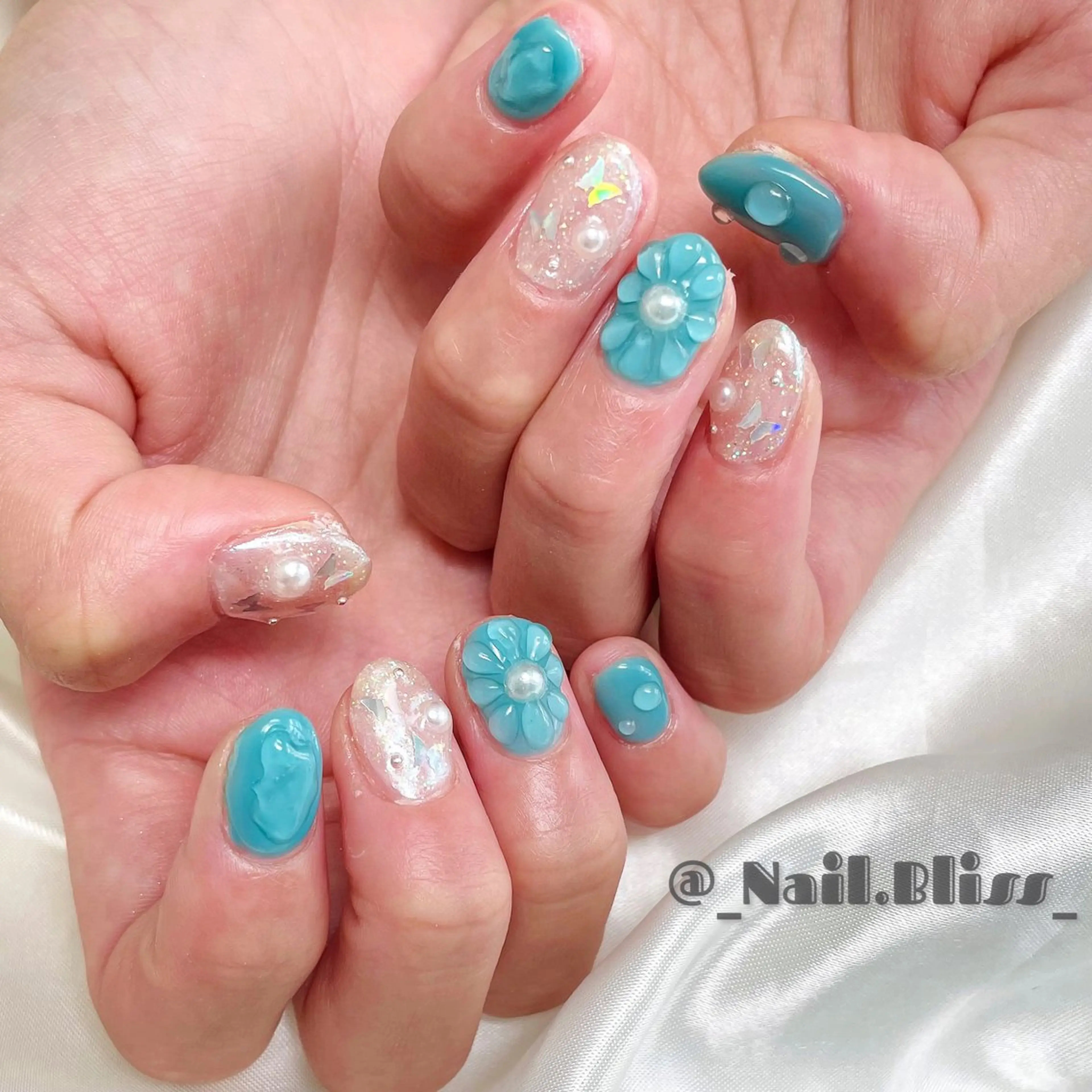 ネイル 氷ネイル・うるうるネイル ハンドネイル NAIL BLISSのネイルデザイン