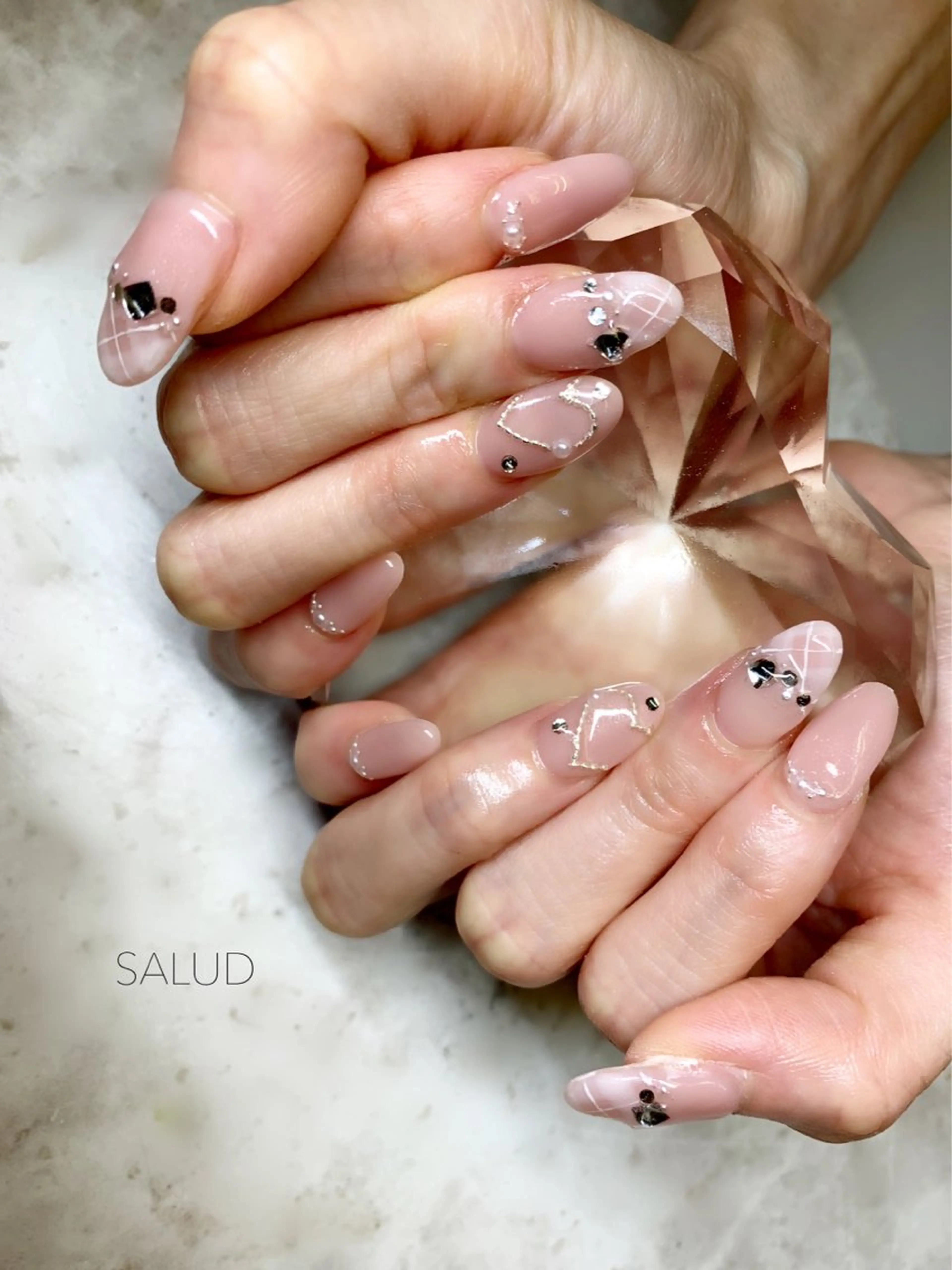 ネイル ハンドネイル Nail Salon SALUDのネイルデザイン