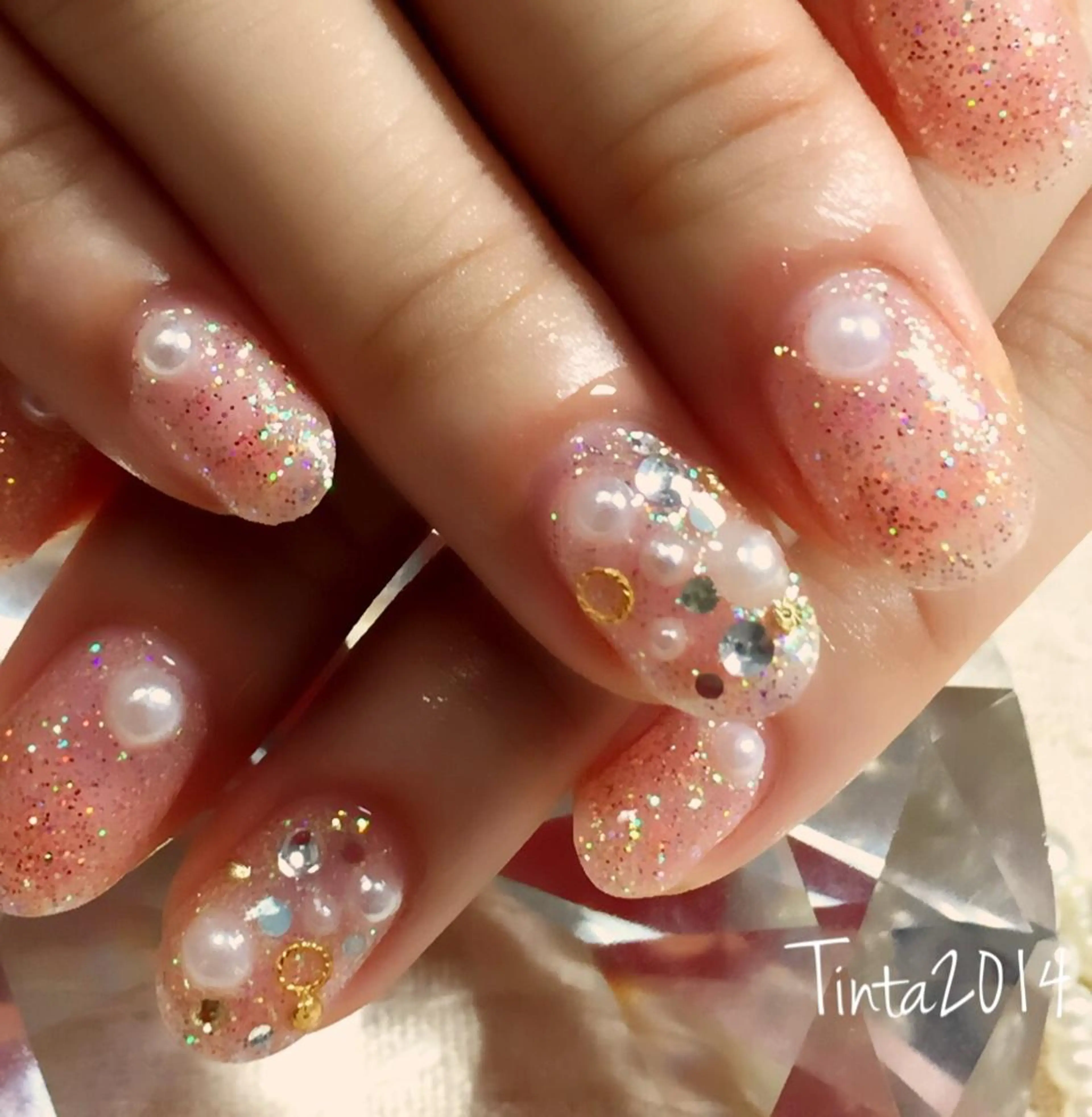 ネイル キラキラネイル ラメ(グリッター) ネイルサロン ティンタ所属・馬場 典子のネイルデザイン