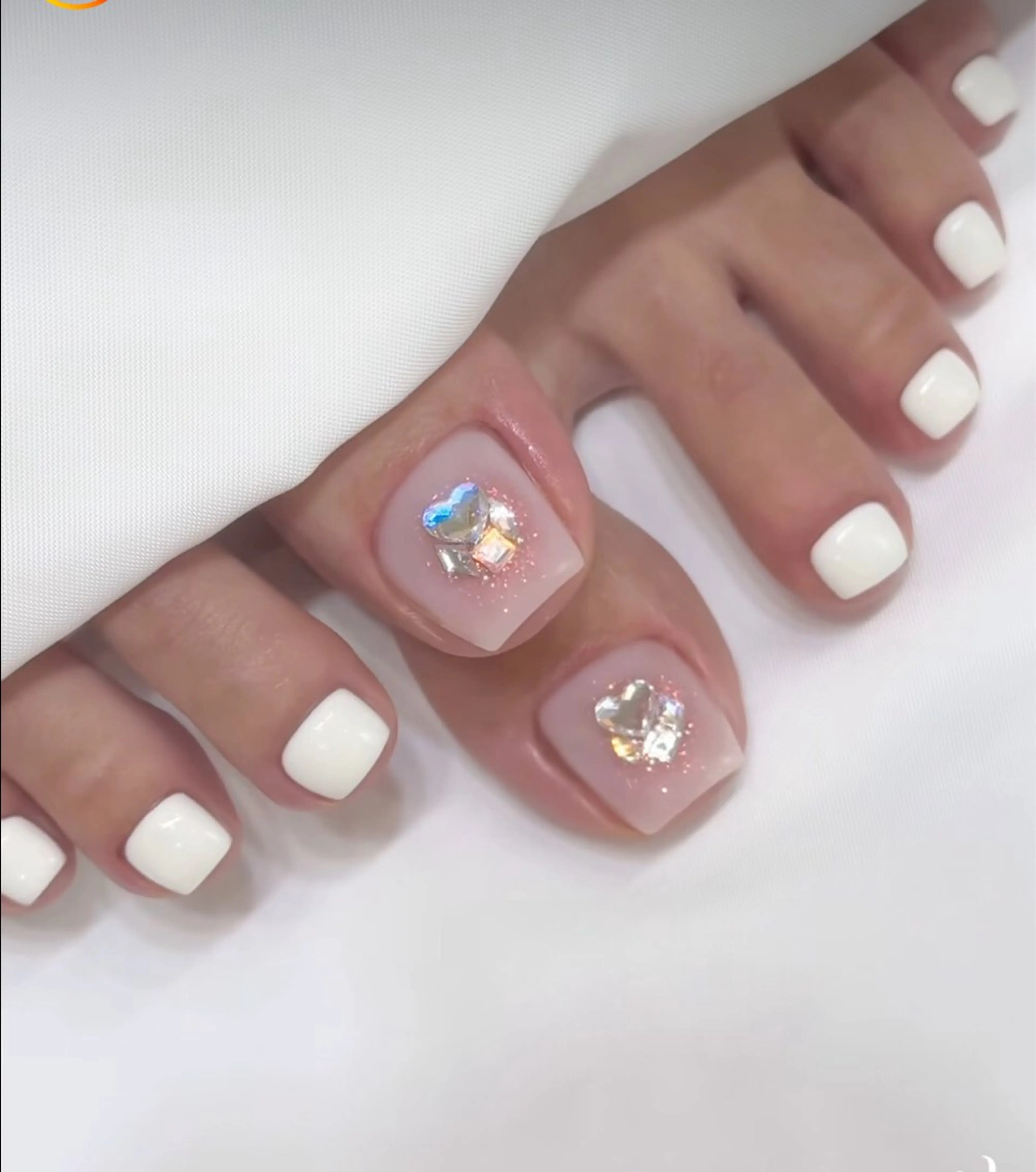 ネイル ハンドネイル フットネイル Roger 舞のネイルデザイン