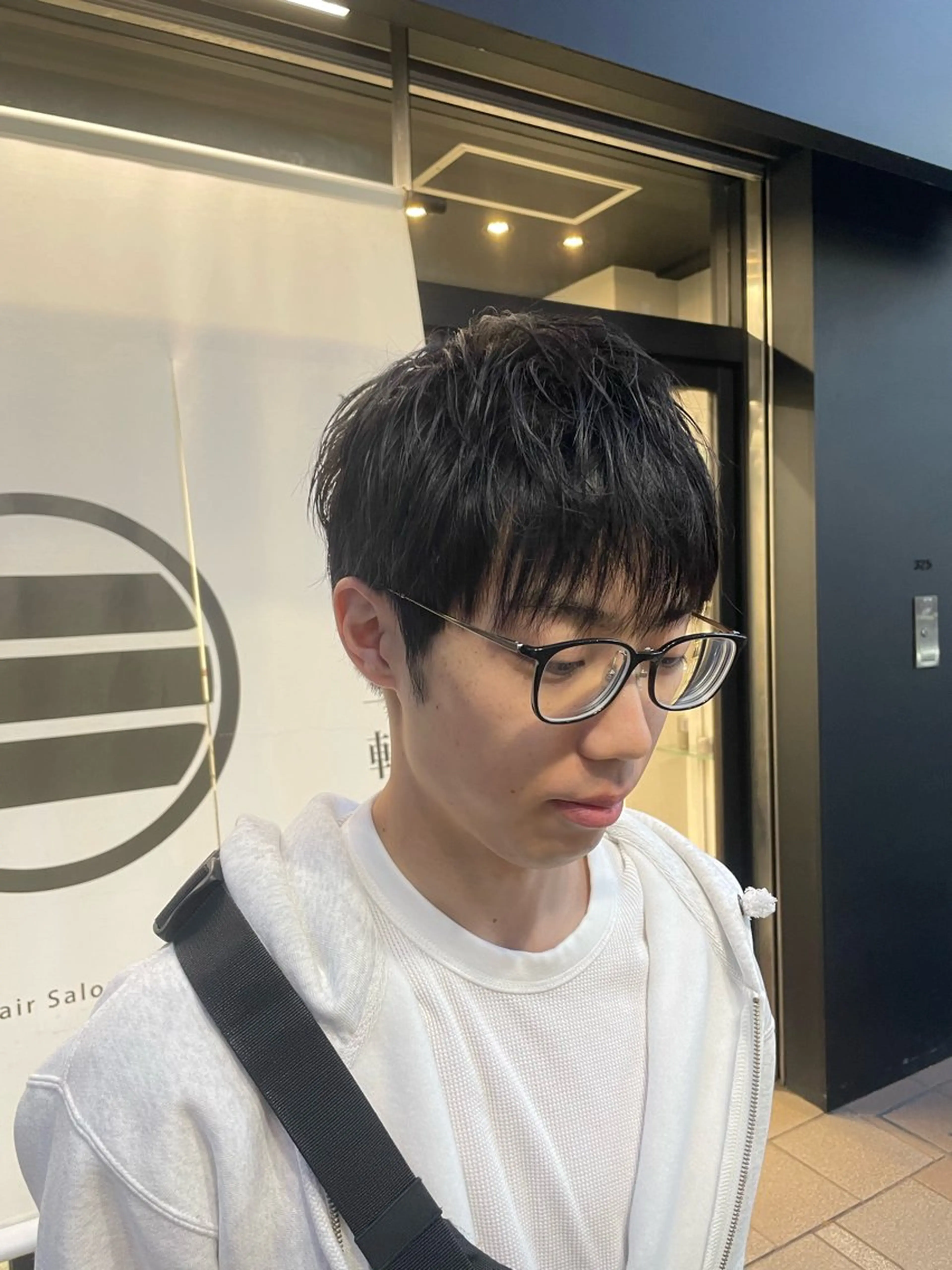 ショート パーマ メンズ ストレートパーマ JUNES man バーバー三軒茶屋所属・MEN'S 限定 / 杉田 星成のヘアスタイル