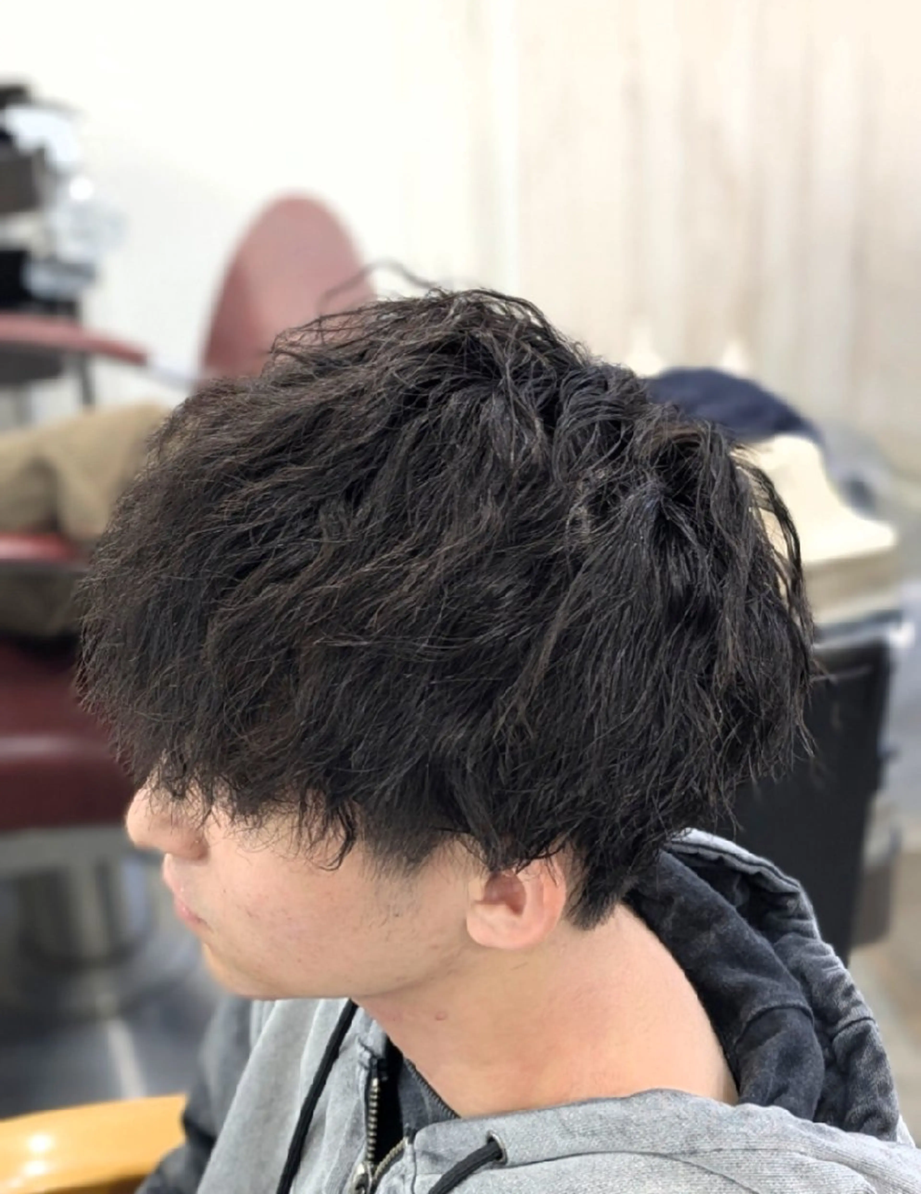 メンズ パーマ メンズパーマ ツイストスパイラルパーマ スパイラルパーマ カット パーマ トリートメント メンズパーマ/顔周り レイヤーカット/えののヘアスタイル