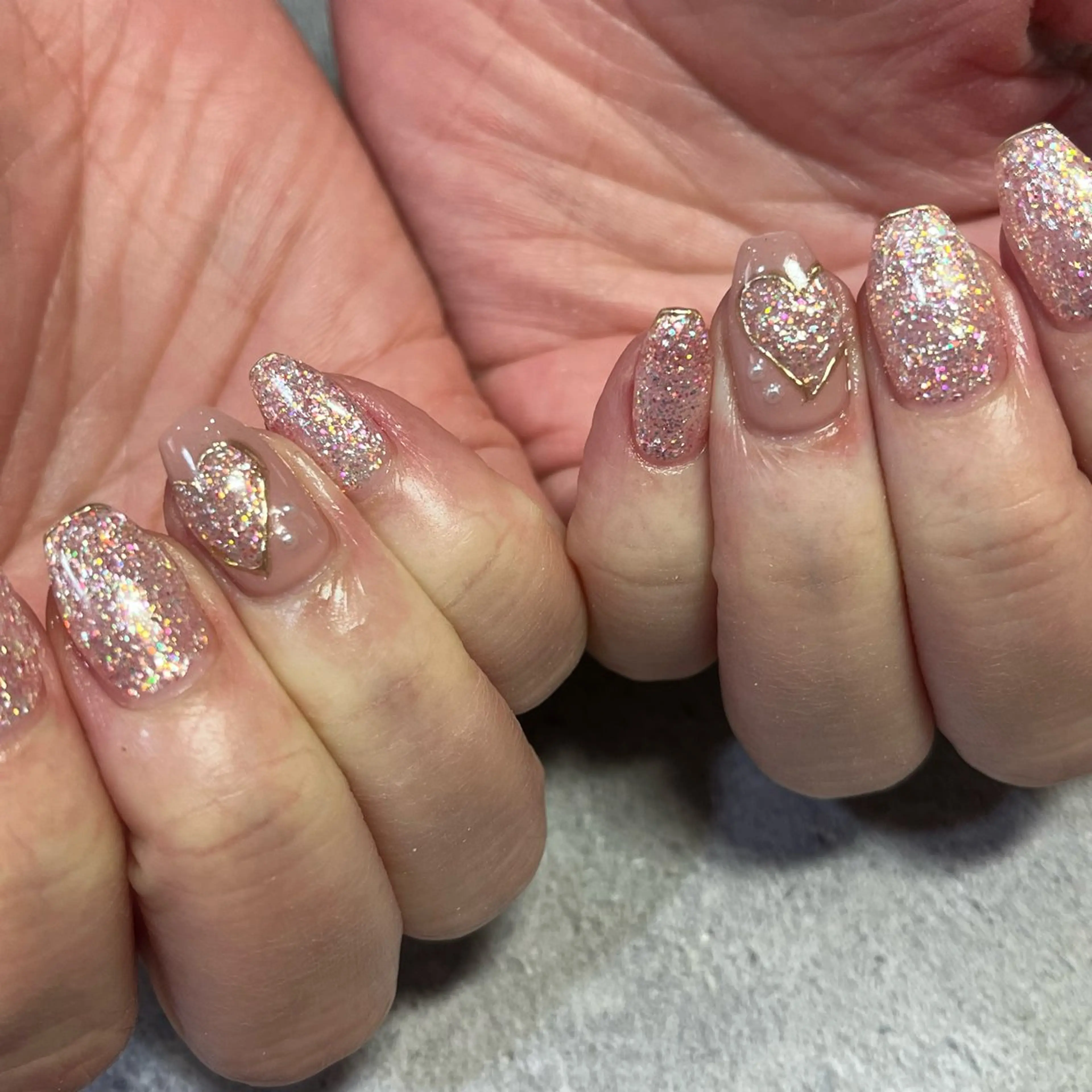 ネイル mahalo nail salon所属・野々山 亜美のネイルデザイン