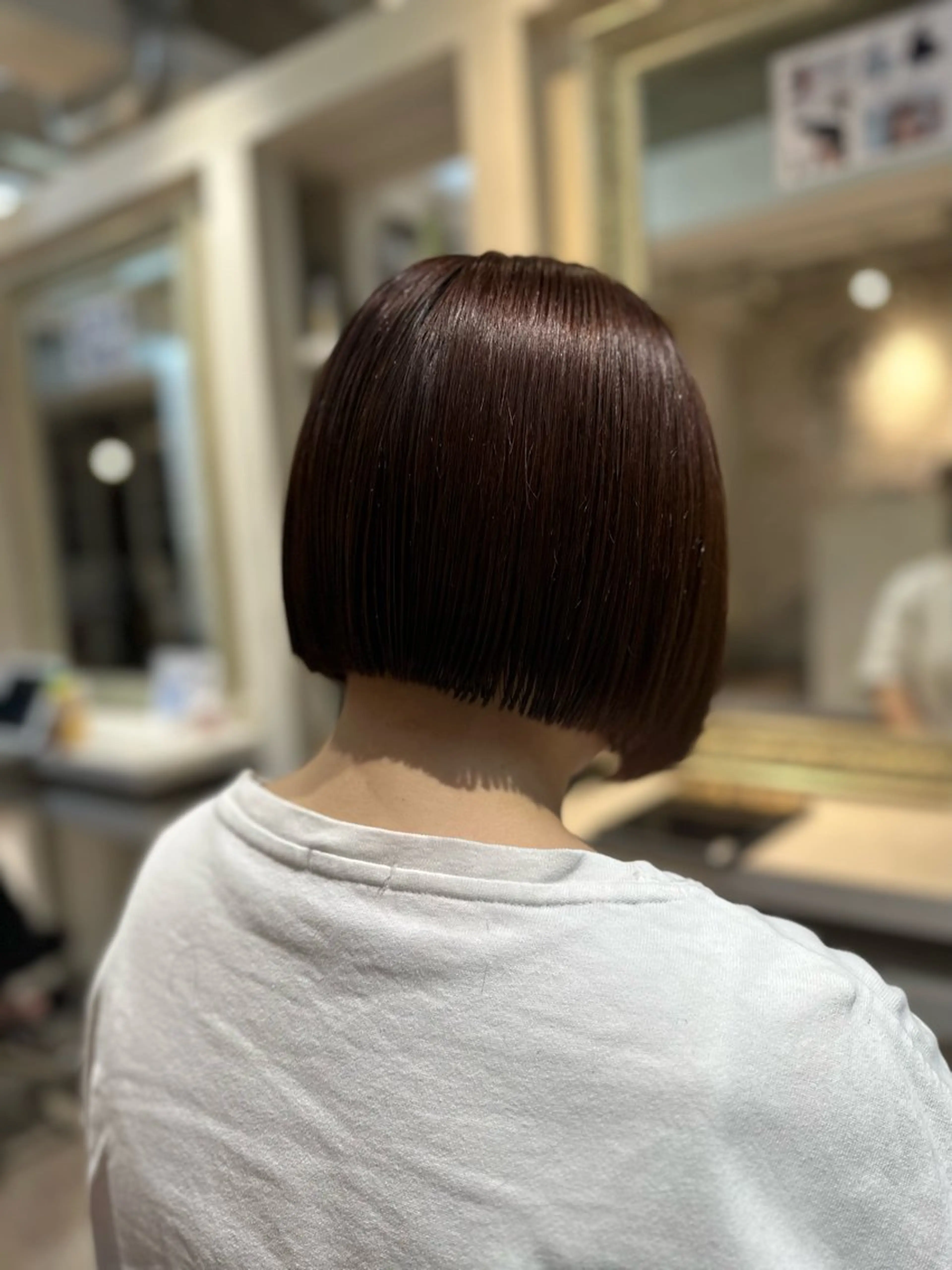 ショート カラー 透明感カラー ボブ fiica （フィーカ）所属・金子侑史 /縮毛矯正の人のヘアスタイル