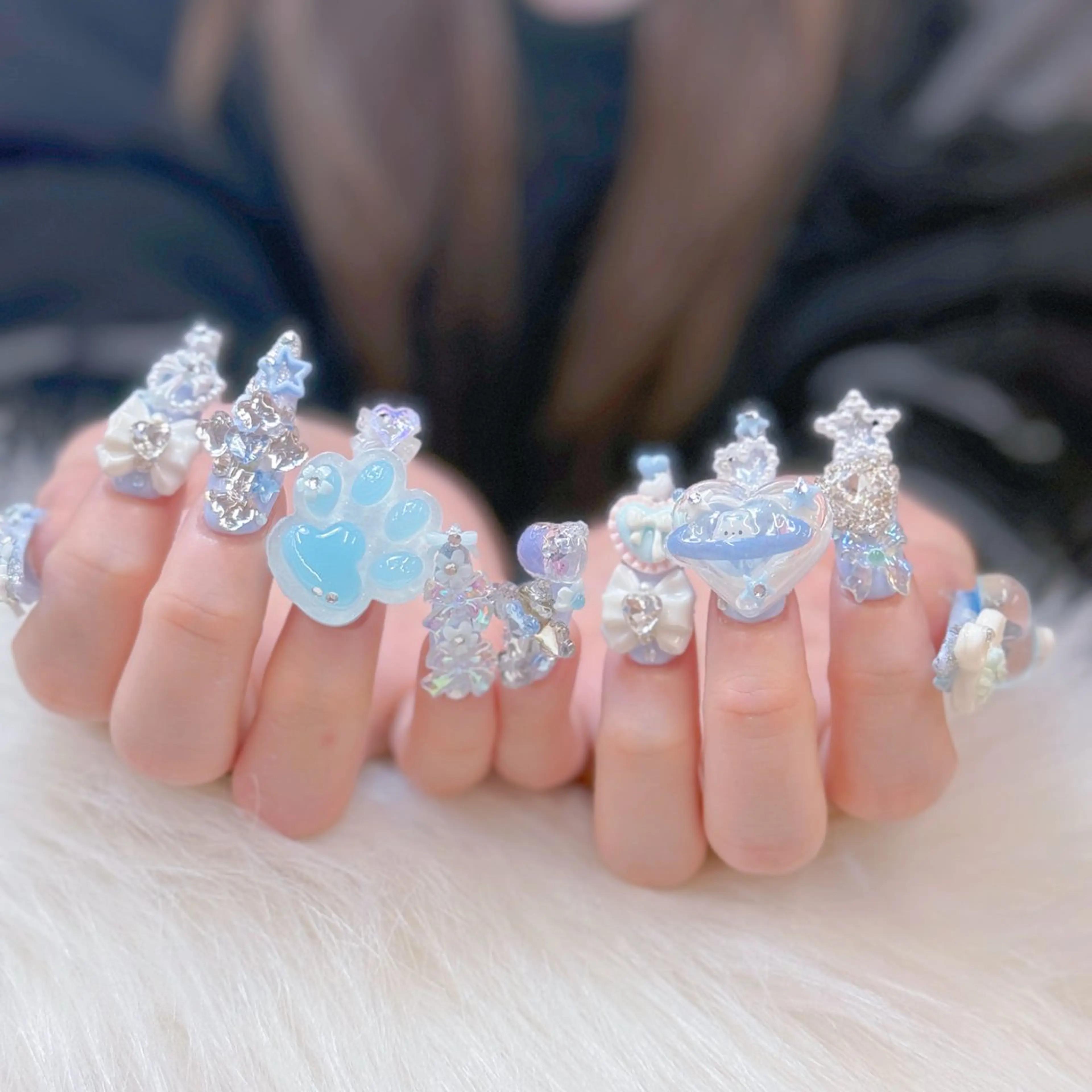 ネイル ゴテゴテ ネイルのネイルデザイン