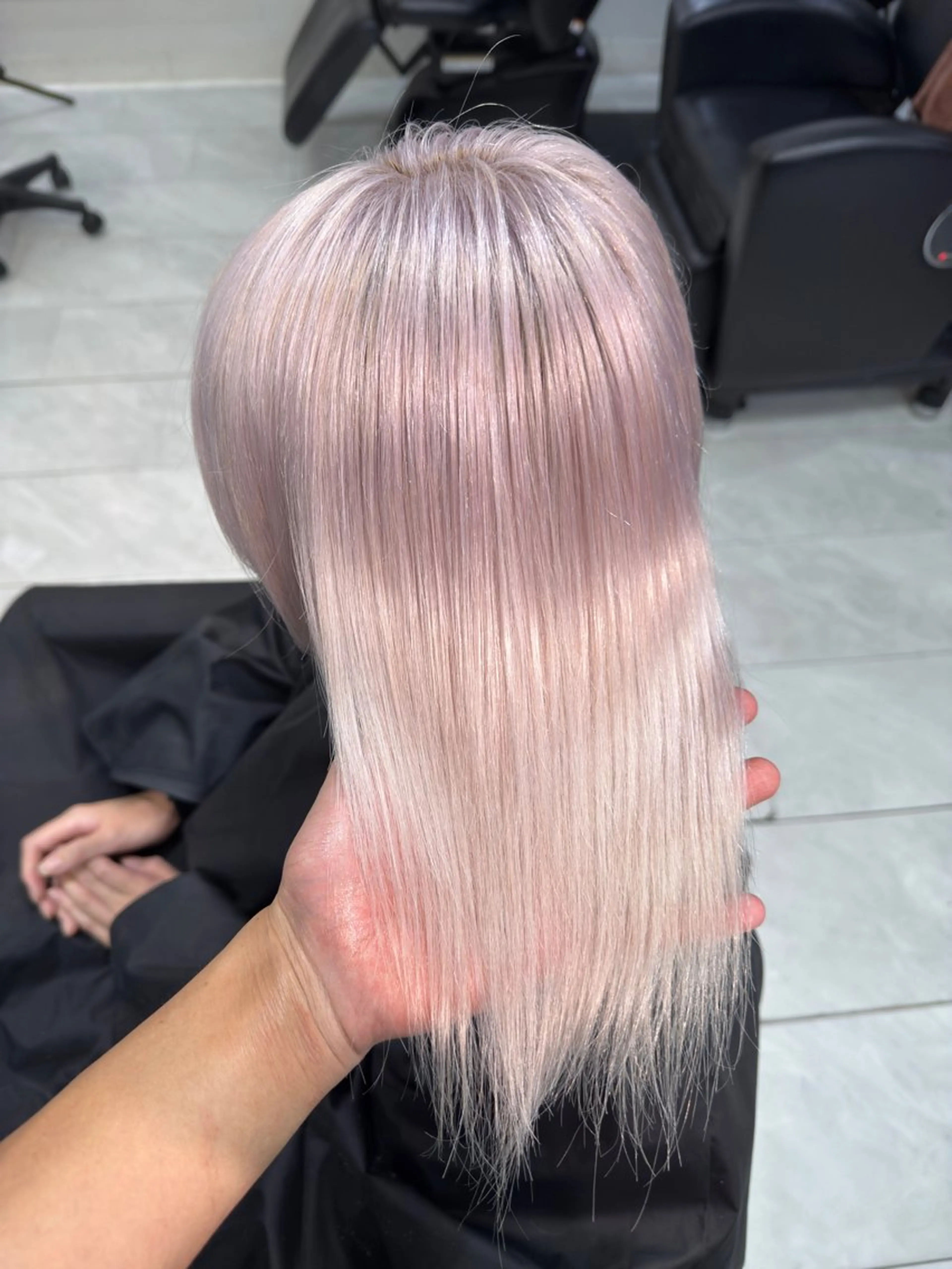 ロング カラー リアム 【LIam】のヘアスタイル