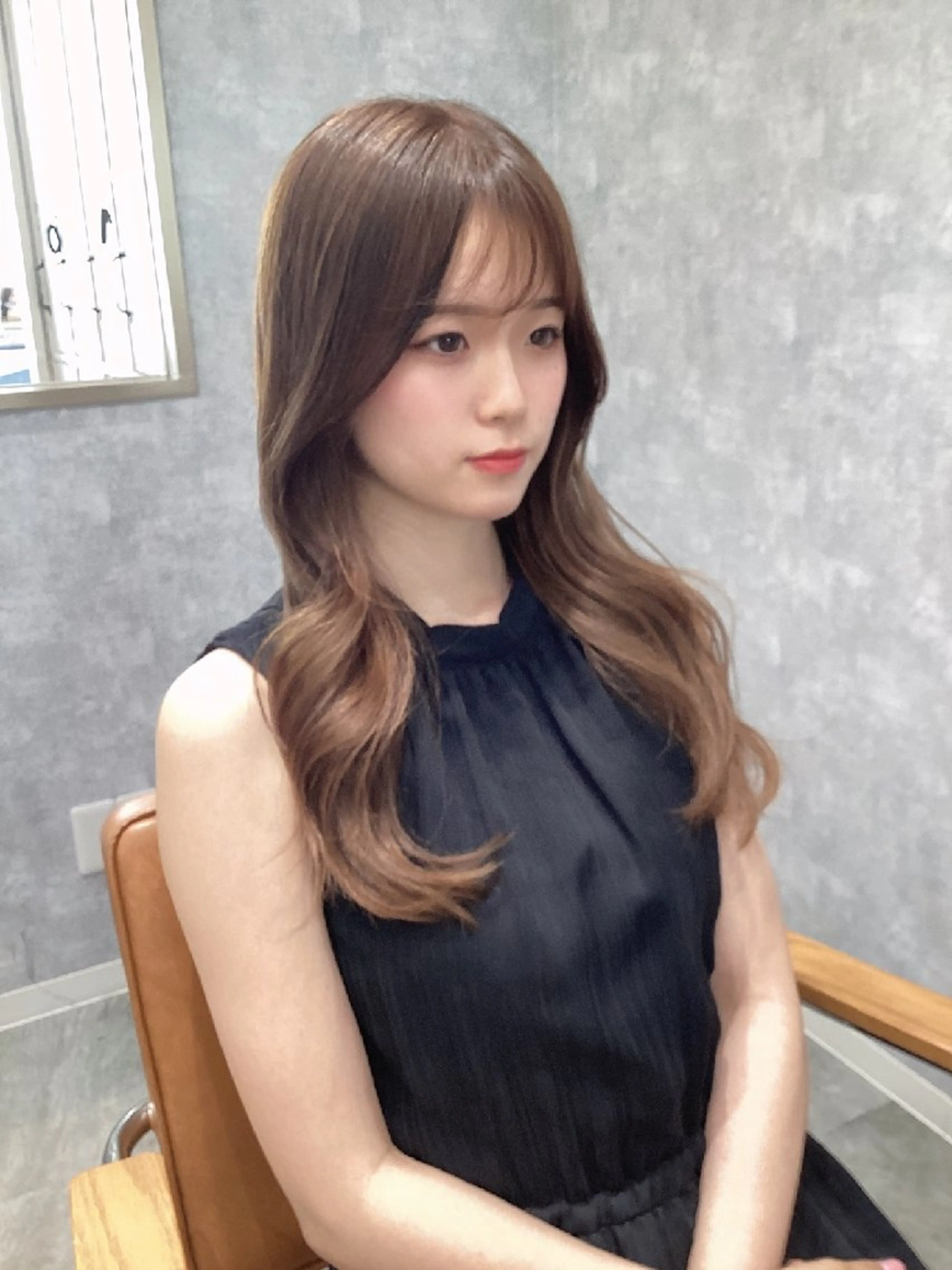 レイヤーカットモデル(20代30代限定)の写真