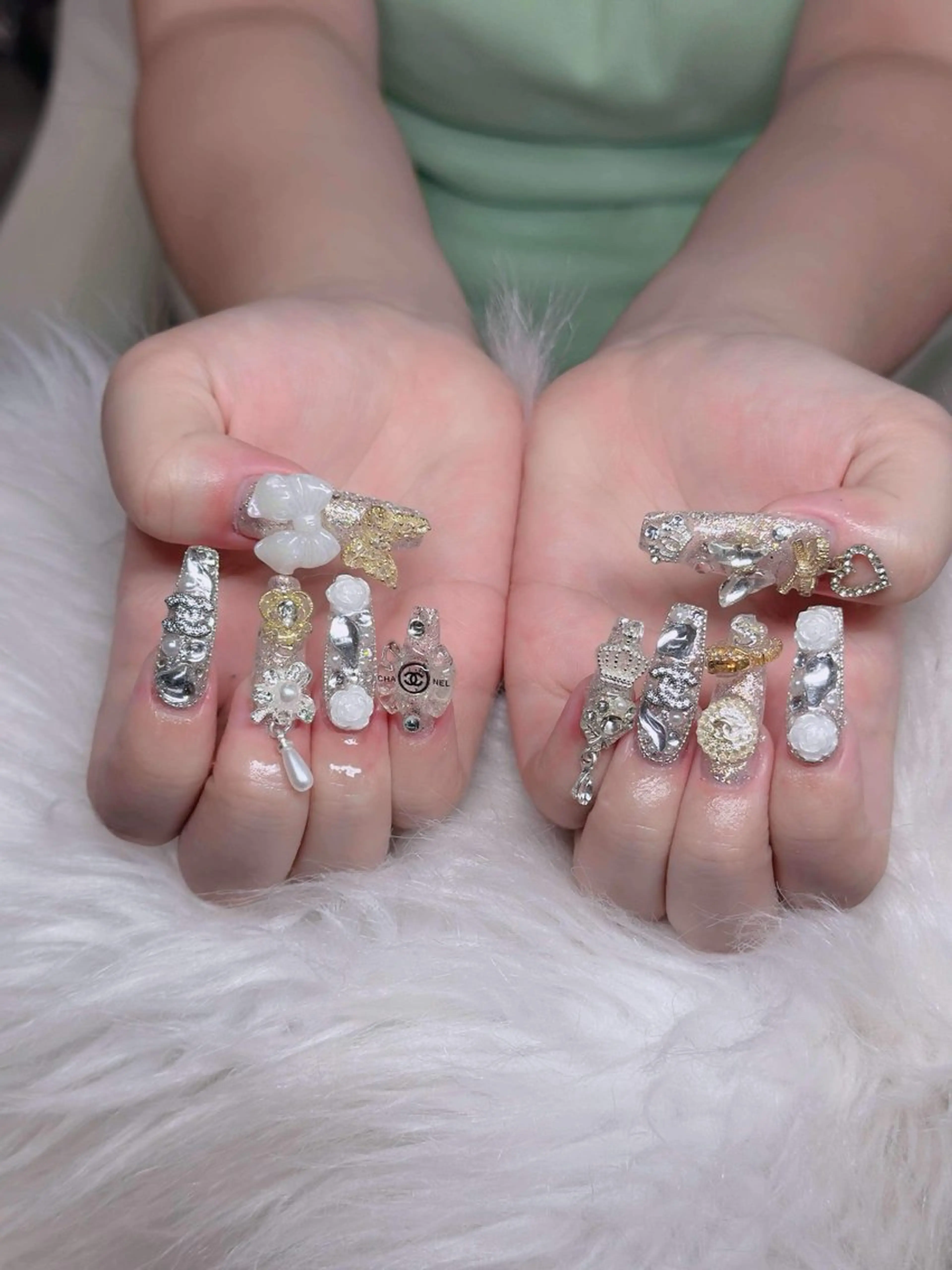 ネイル ジェルネイル 韓国ネイル マグネットネイル ネイルチップ 冬ネイル Lenie Nail Salonのネイルデザイン