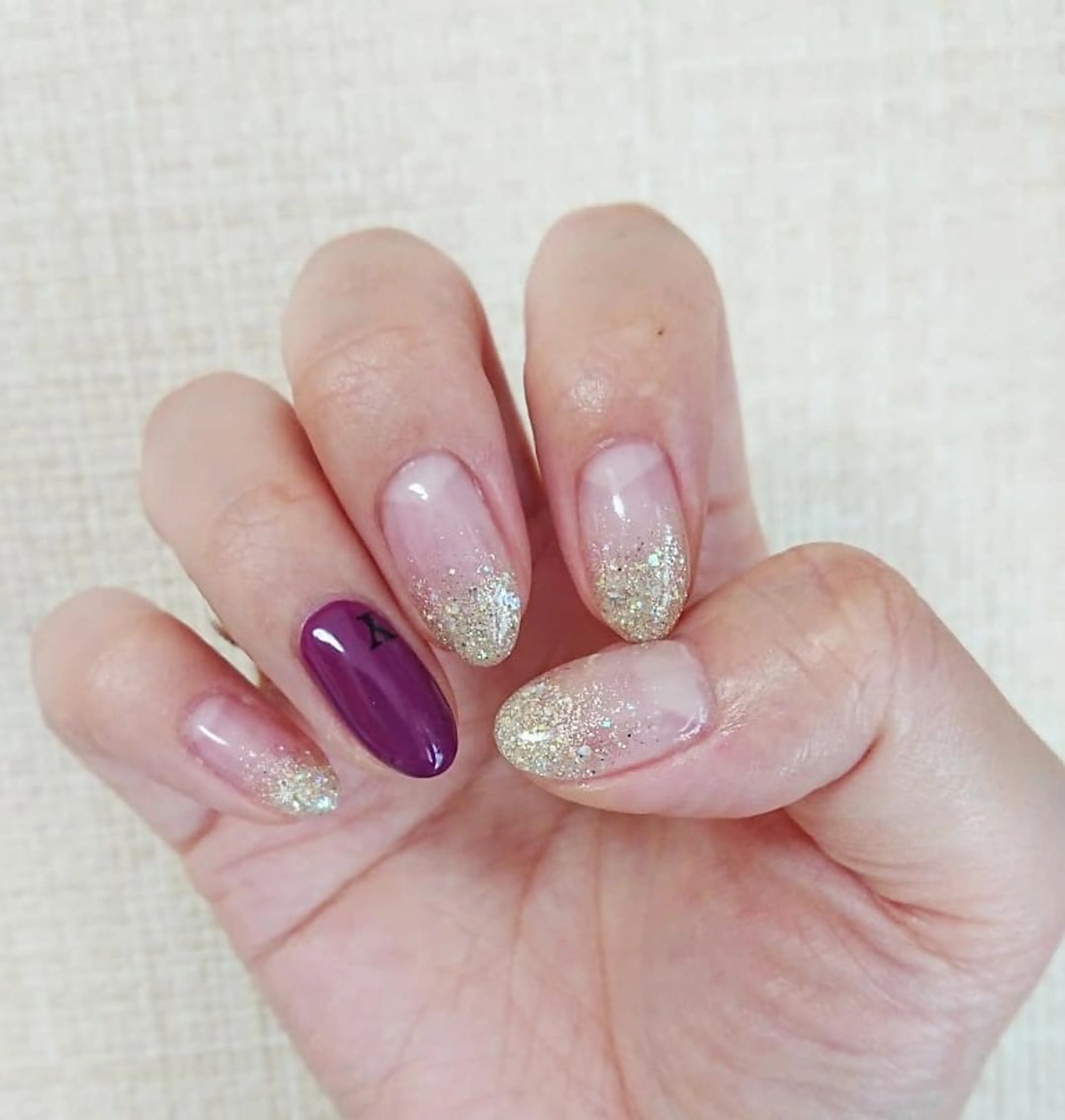 ネイル ラメ(グリッター) ラメグラデーション シンプルネイル ハンドネイル Lilith Nailのネイルデザイン