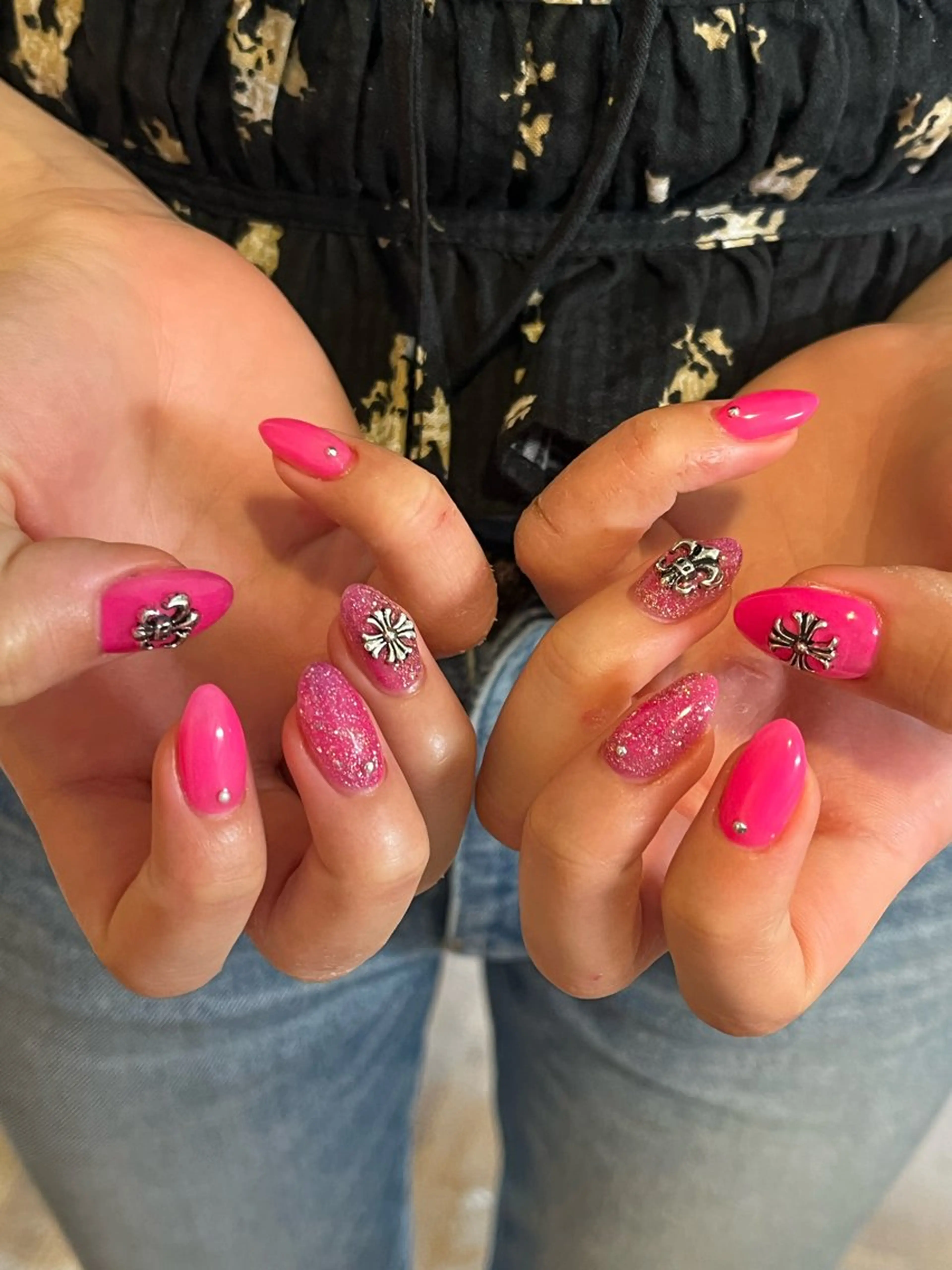 ネイル 文 /個性派ネイルのネイルデザイン