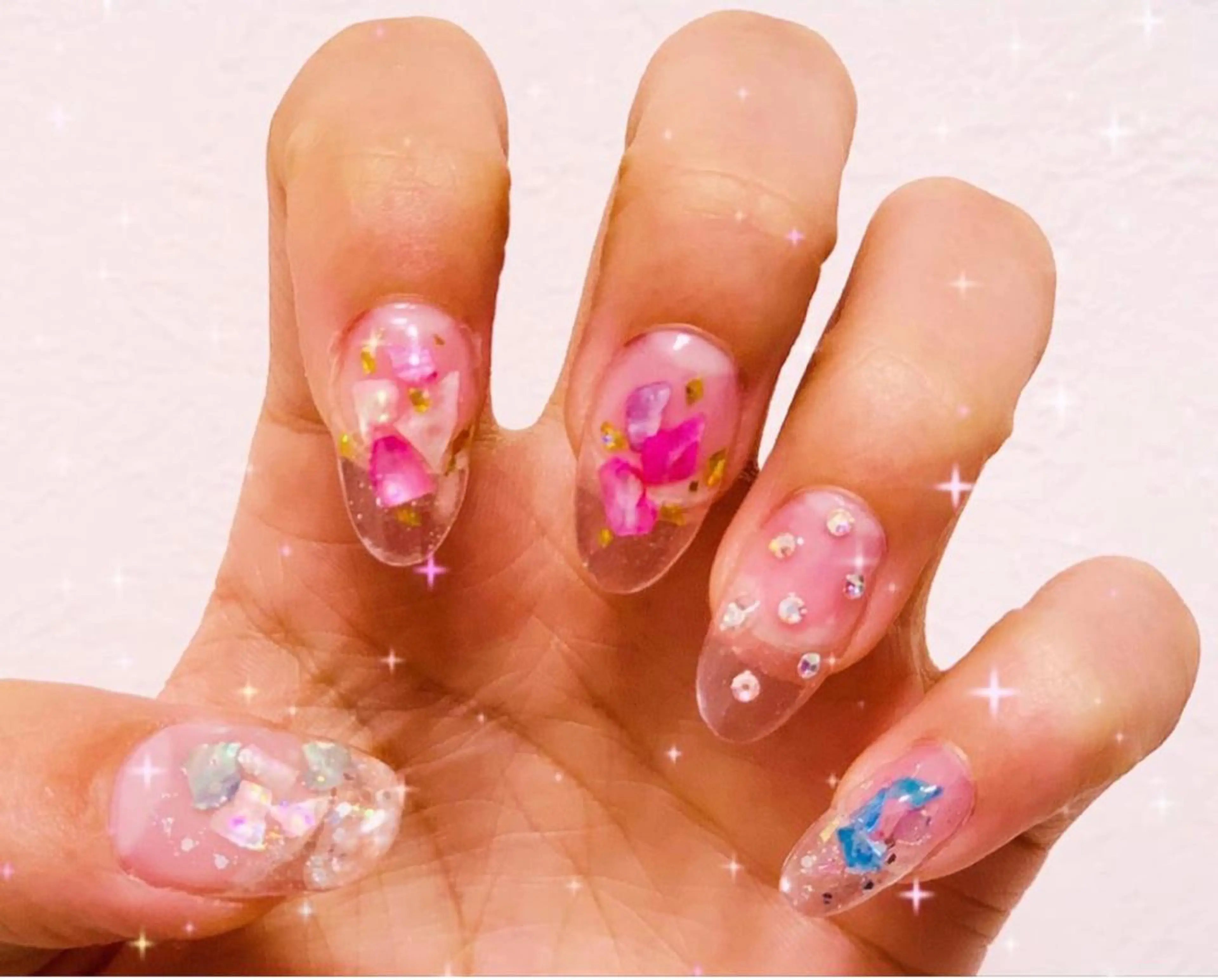 ネイル 持ち込み スカルプネイル ハンドネイル VIERU 🌈🎀💖のネイルデザイン