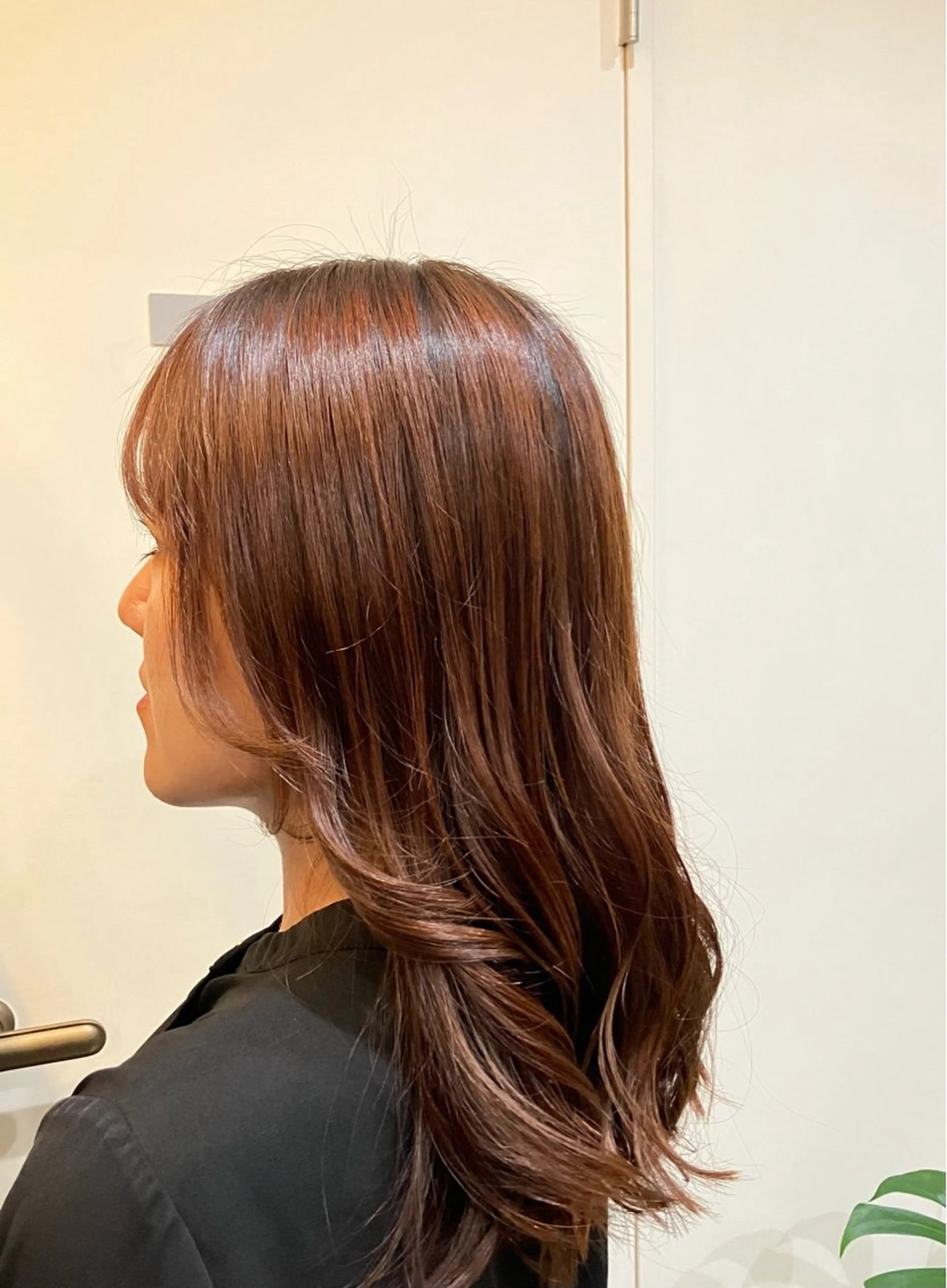 セミロング 平川 かなこのヘアスタイル