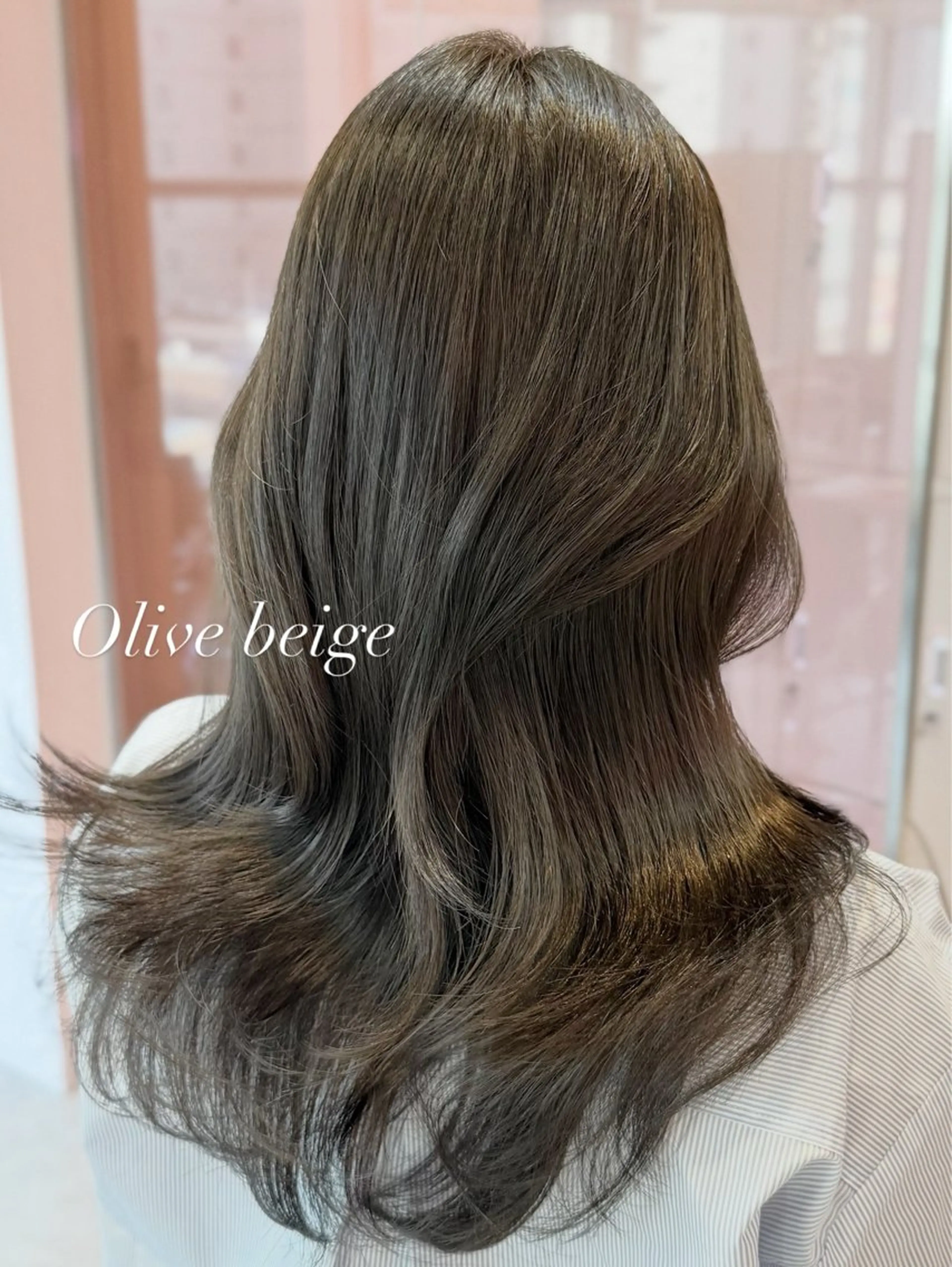 ロング 髪質改善 韓国風ヘア カット ヘアカラー トリートメント 艶髪カラー MOMOEのヘアスタイル