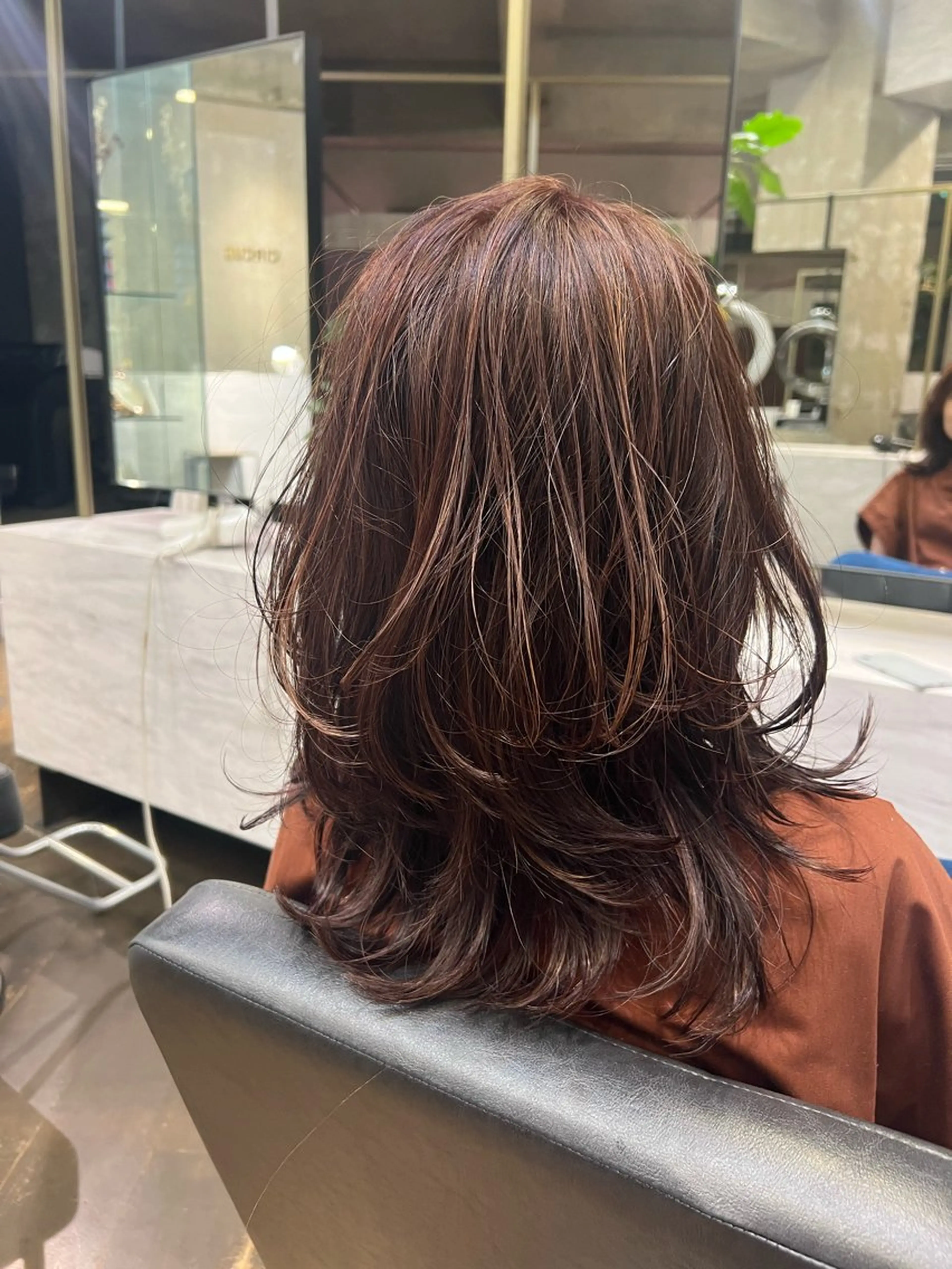 カラー ベージュカラー ブラウンカラー ハイライトカラー ピンクカラー ピンクベージュ ヘアカラー ROBBY所属・松井美樹/似合わせ ガーリー・韓国のヘアスタイル