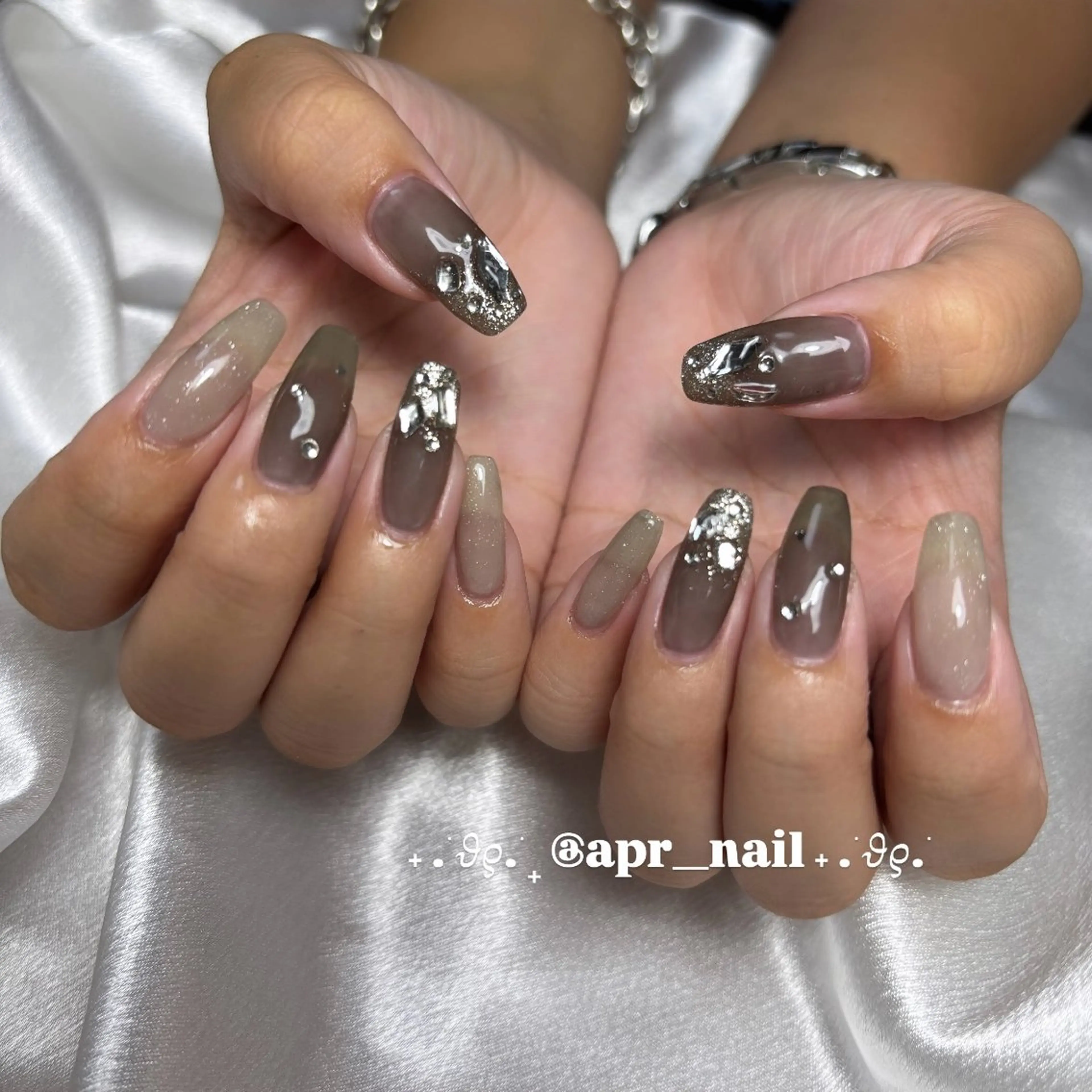 ネイル ロングネイル Nailsalon apricotのネイルデザイン