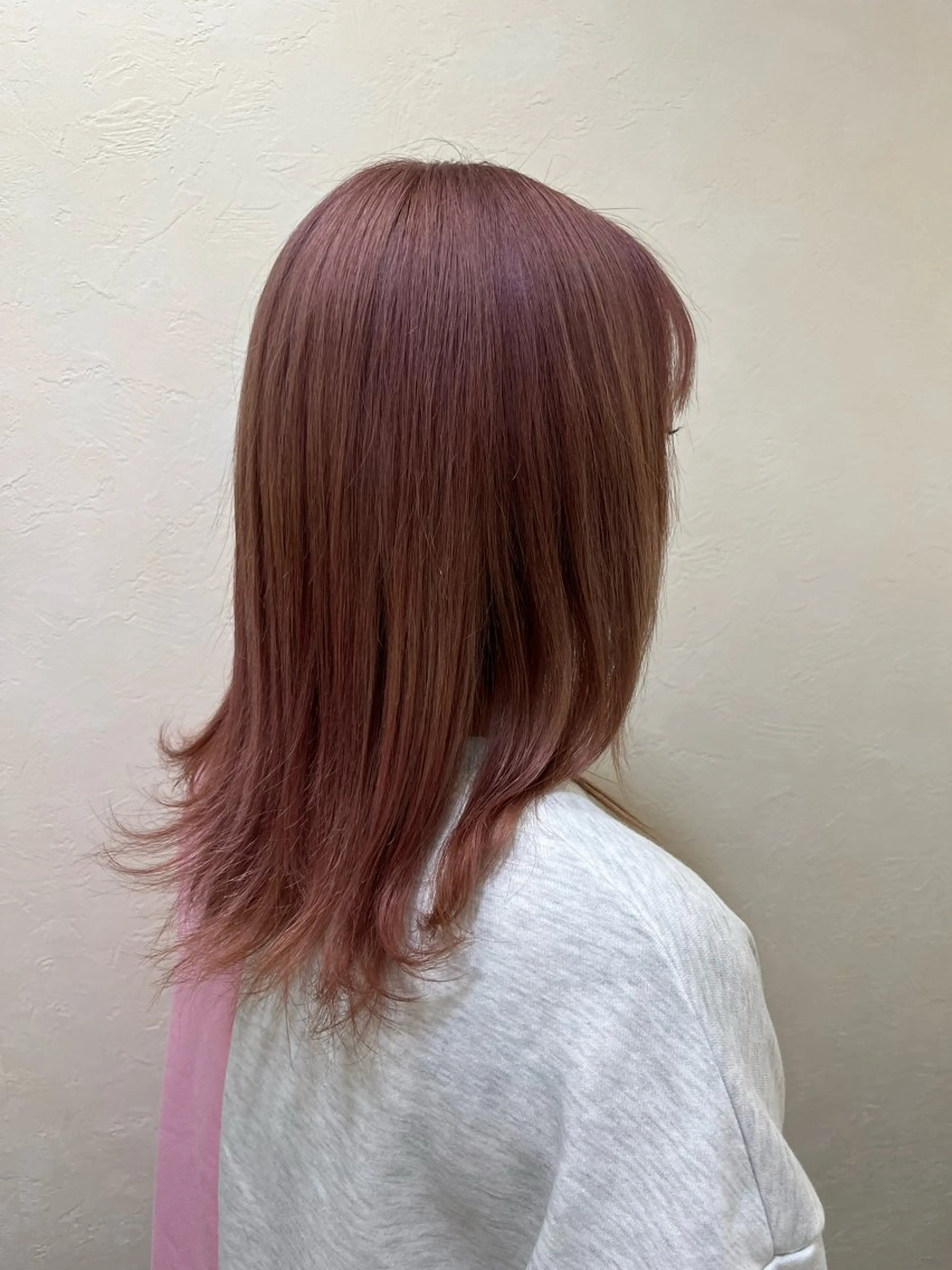 セミロング kisa nakajimaのヘアスタイル