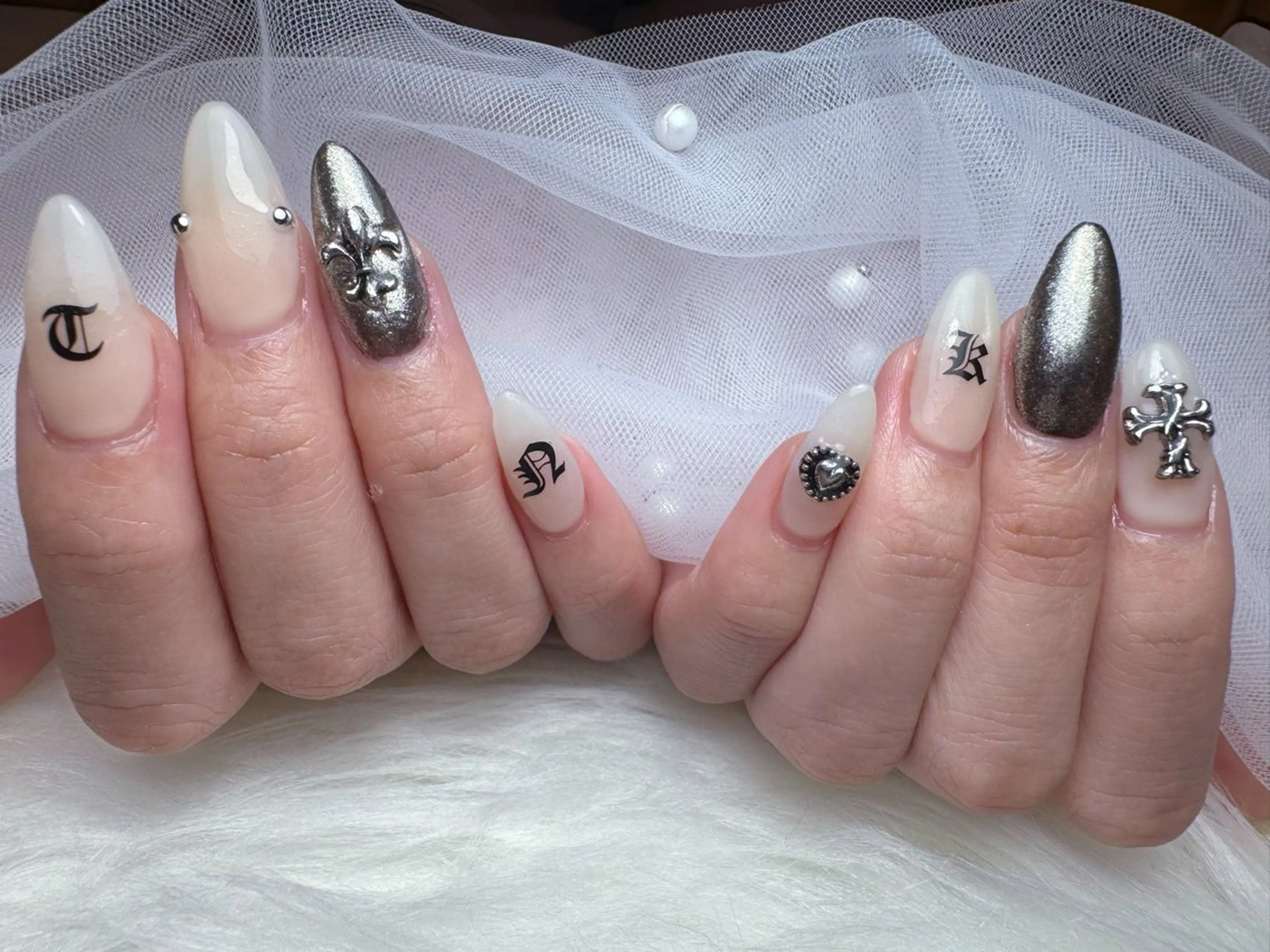 ネイル ブルー ミラーネイル ハンドネイル K&R Nail所属・Nail Salon K&Rのネイルデザイン