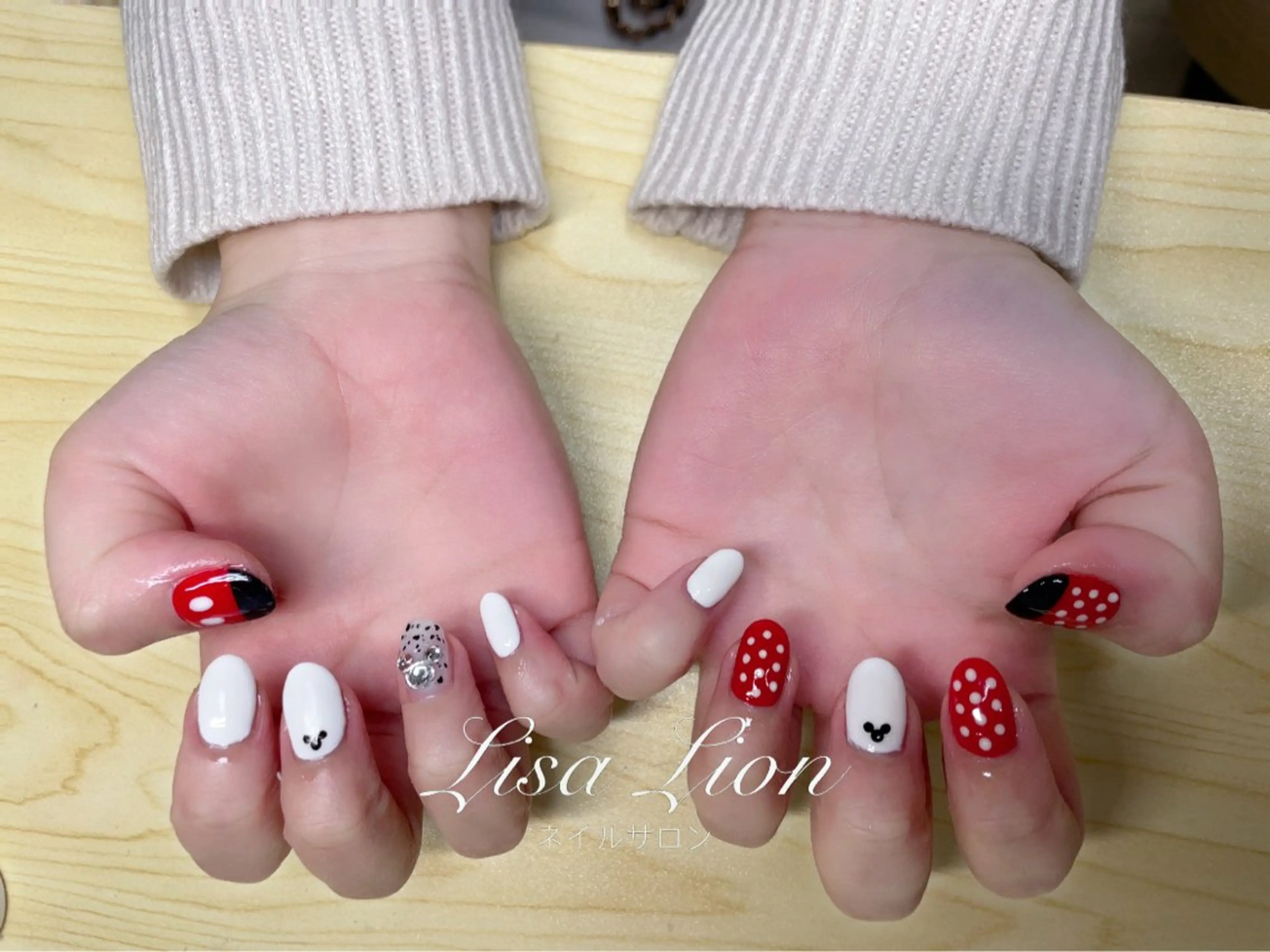 ネイル ハンドネイル M. Tui Tuiのネイルデザイン