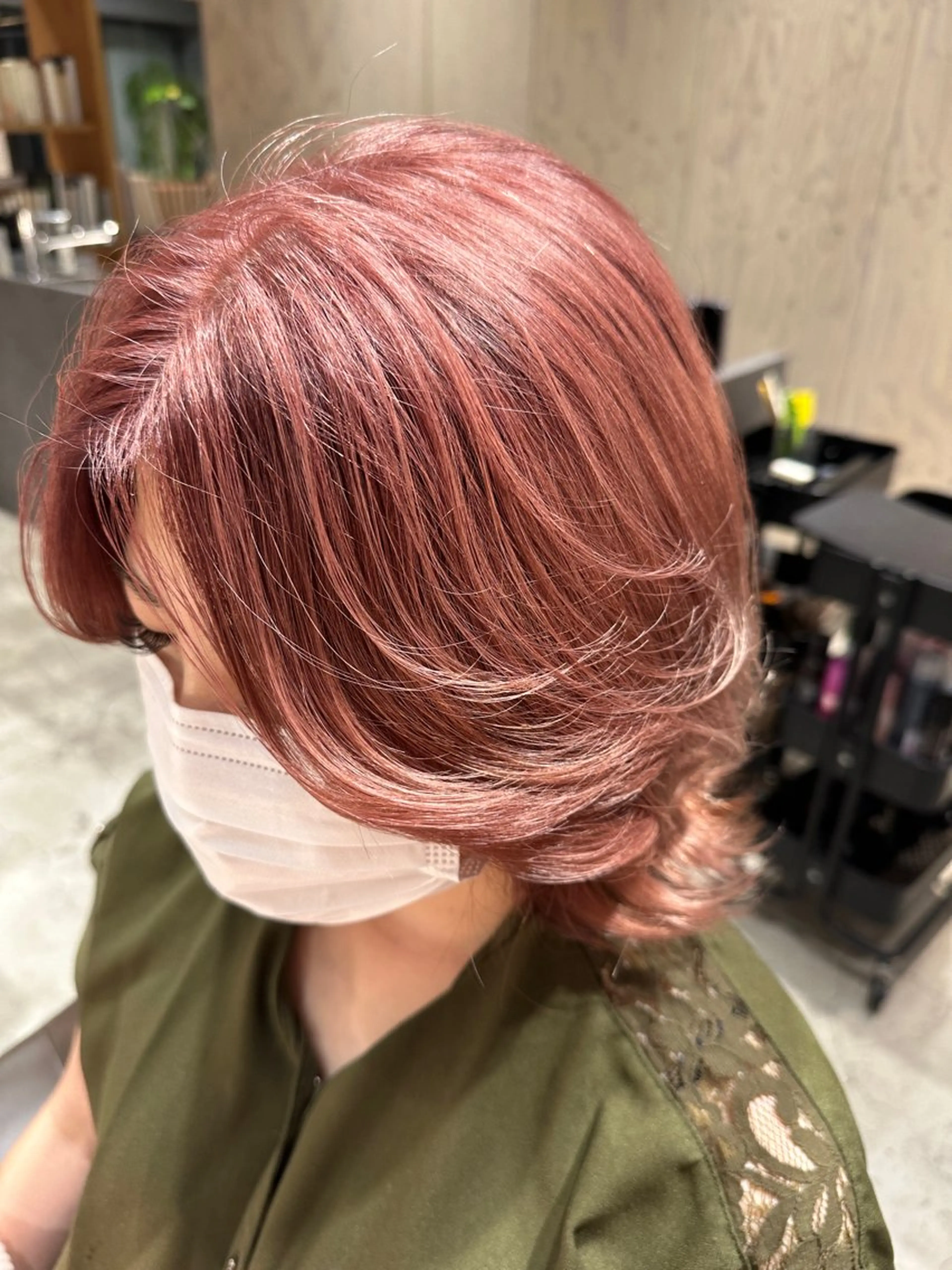ミディアム I ME MINE所属・井手口 佑弥のヘアスタイル