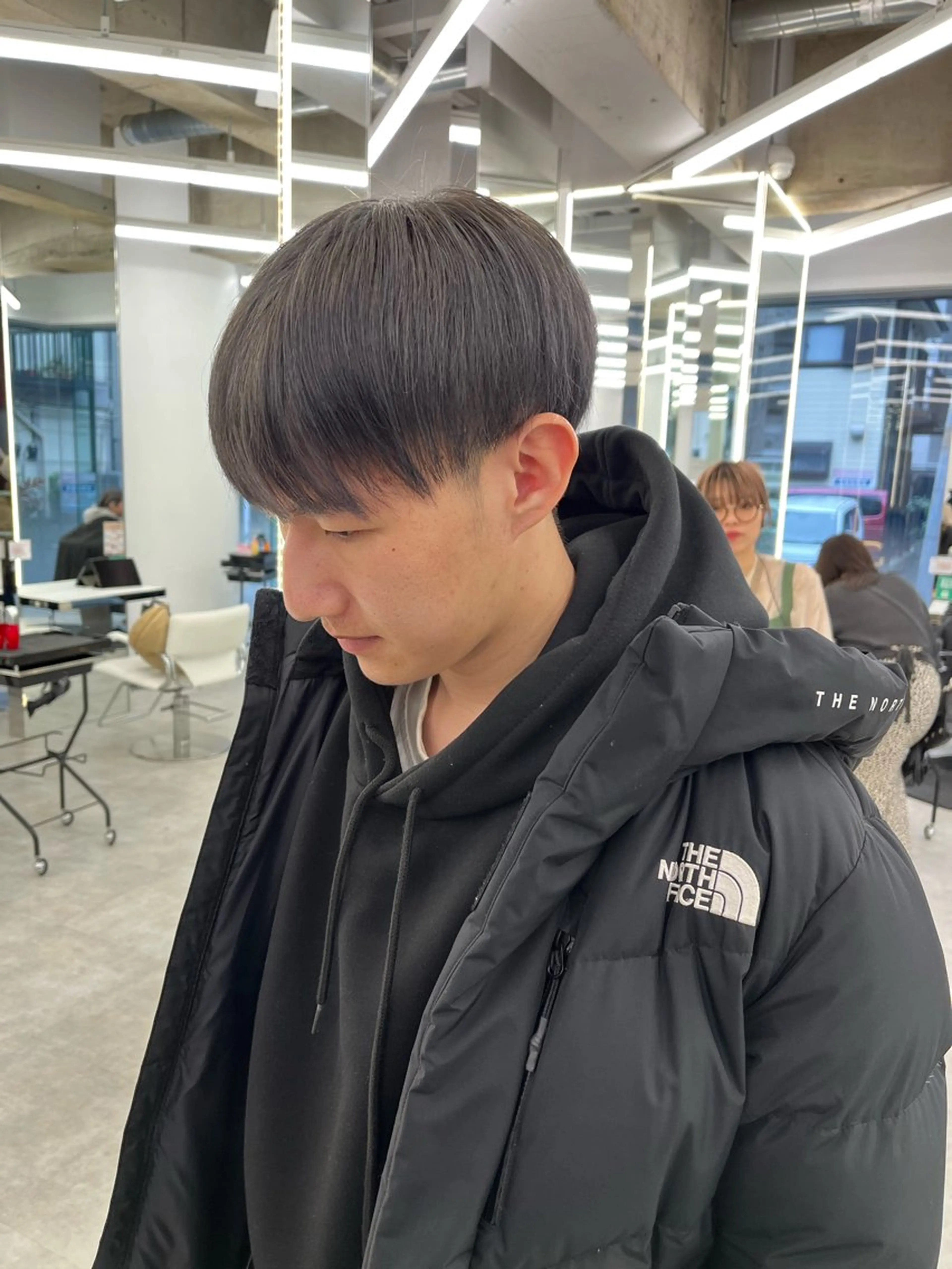 ショート カラー メンズ グレージュ シルバー シルバーグレージュ 森龍馬 メンズ専門美容師のヘアスタイル