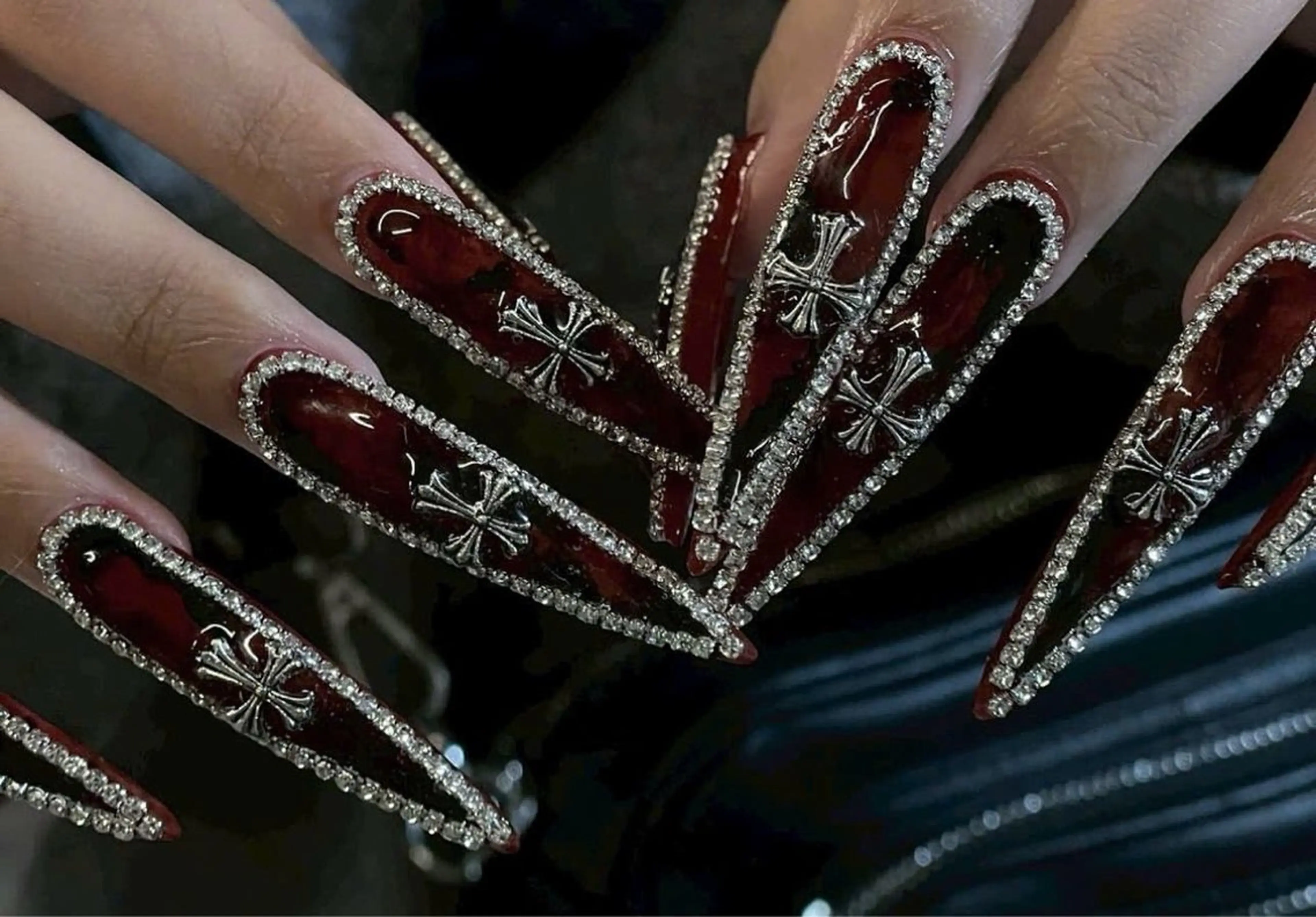 ネイル フレンチネイル ジェルネイル ガラスフレンチ ハロウィン ハート ハンドネイル H.baby Nail Salonのネイルデザイン