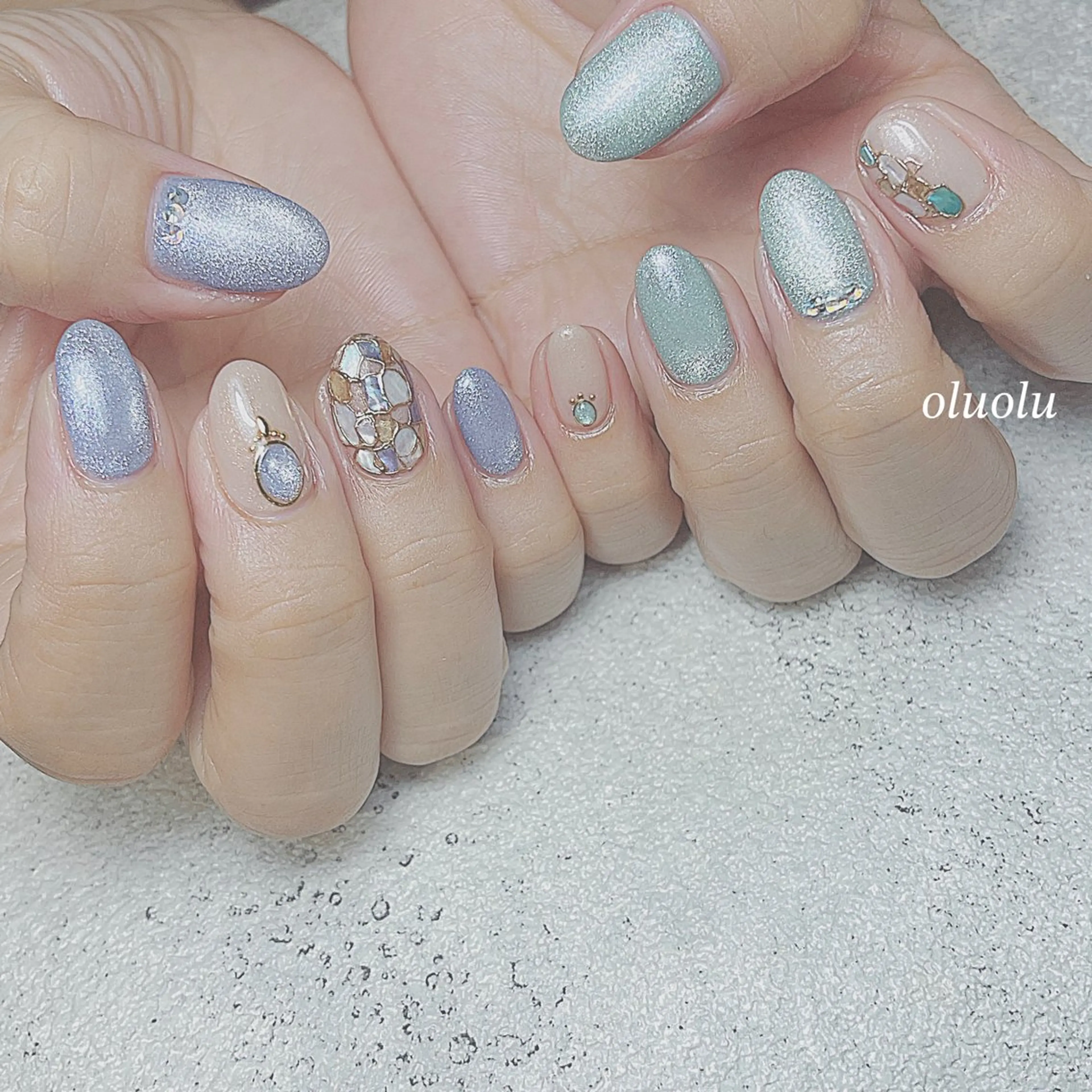 ネイル アートネイル フットネイル マグネットネイル ニュアンスネイル 春ネイル ハンドネイル 大村 紬華のネイルデザイン