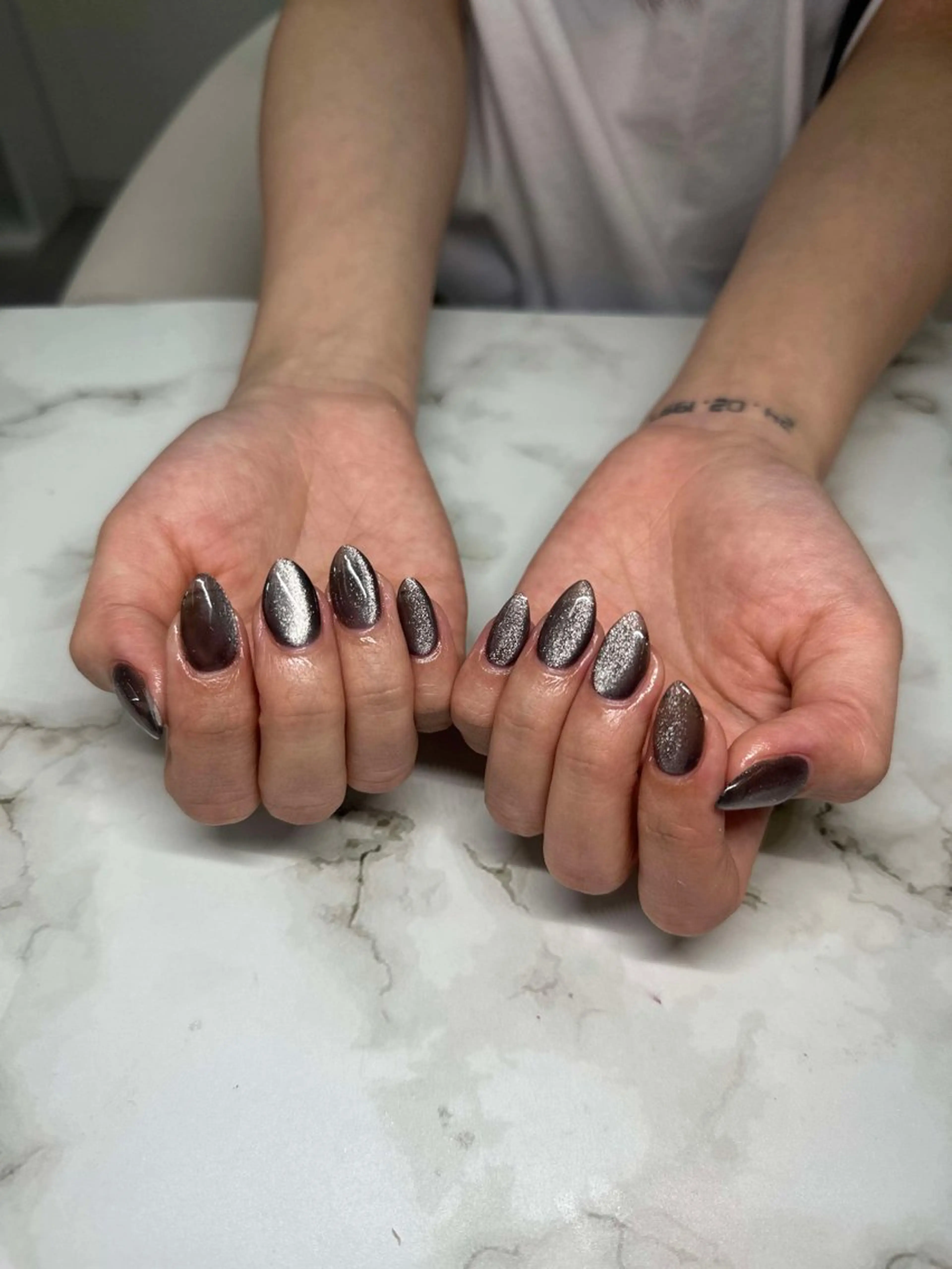 ネイル キラキラネイル 韓国ネイル ネイルチップ ワンホンネイル Van Nail Salon 本厚木のネイルデザイン