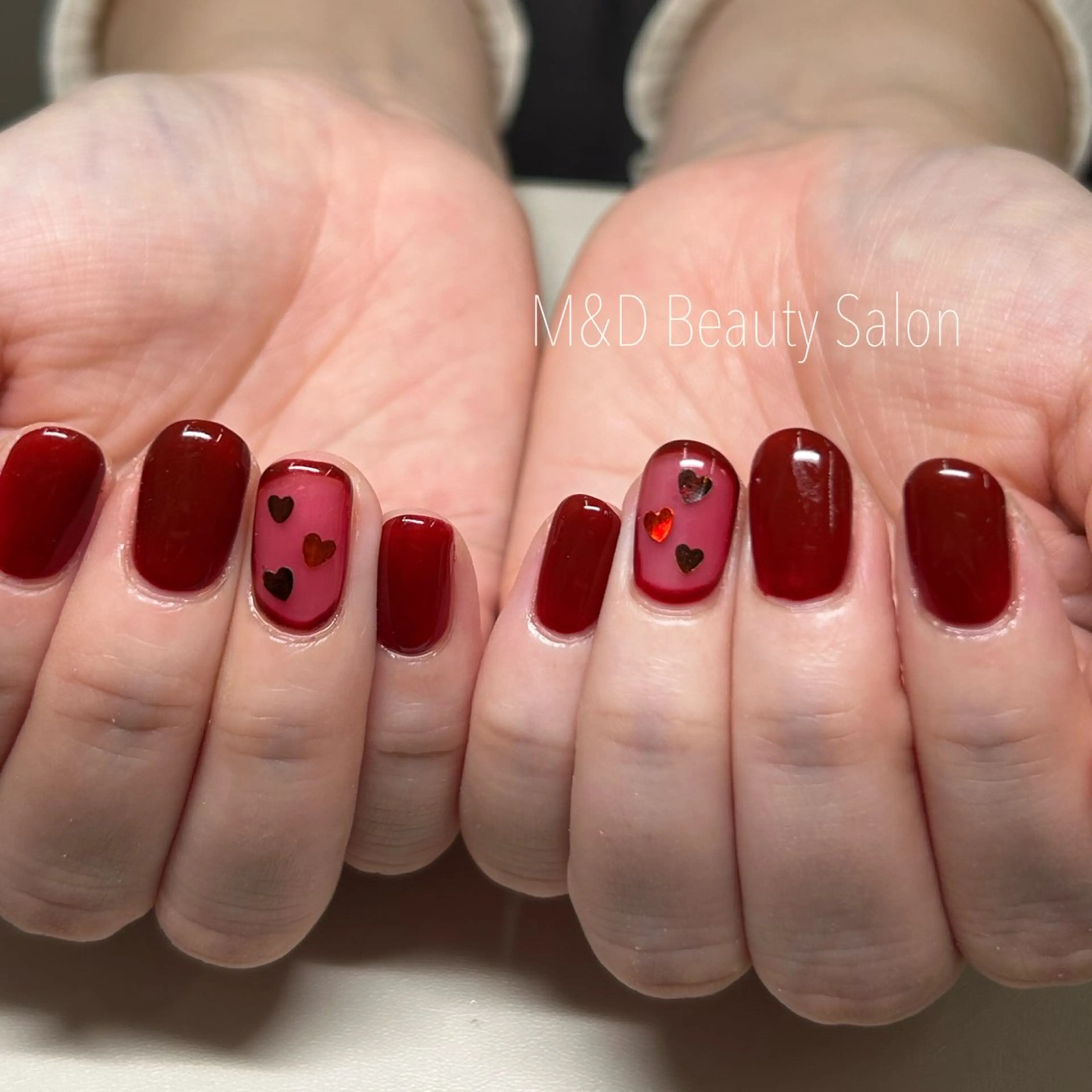 ネイル M&D Beauty Salon 銀座店所属・M&D銀座 AYAのネイルデザイン