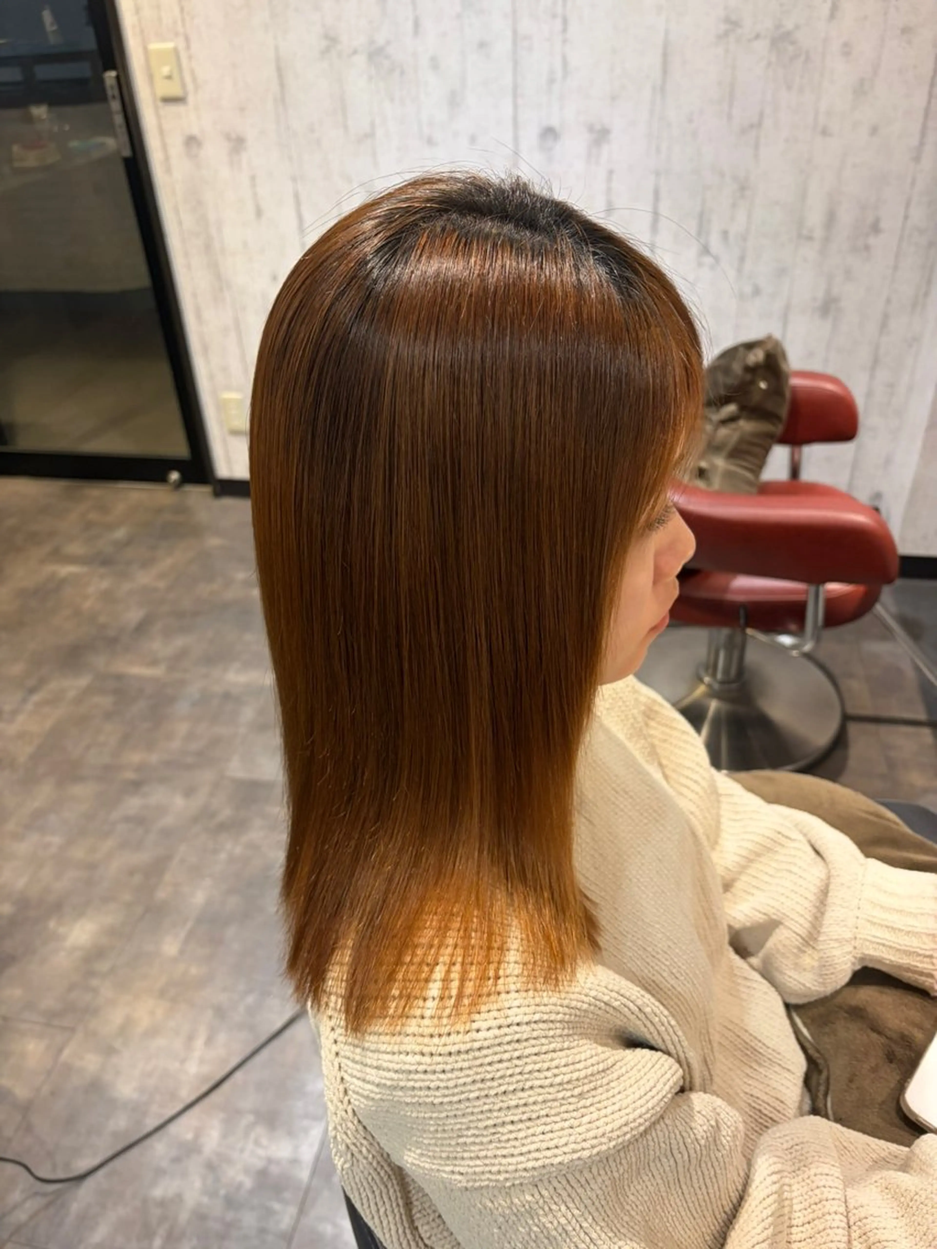 ミディアム カット 縮毛矯正 ✨矯正口コミ4.9✨ 歴21年代表ヨシアキのヘアスタイル