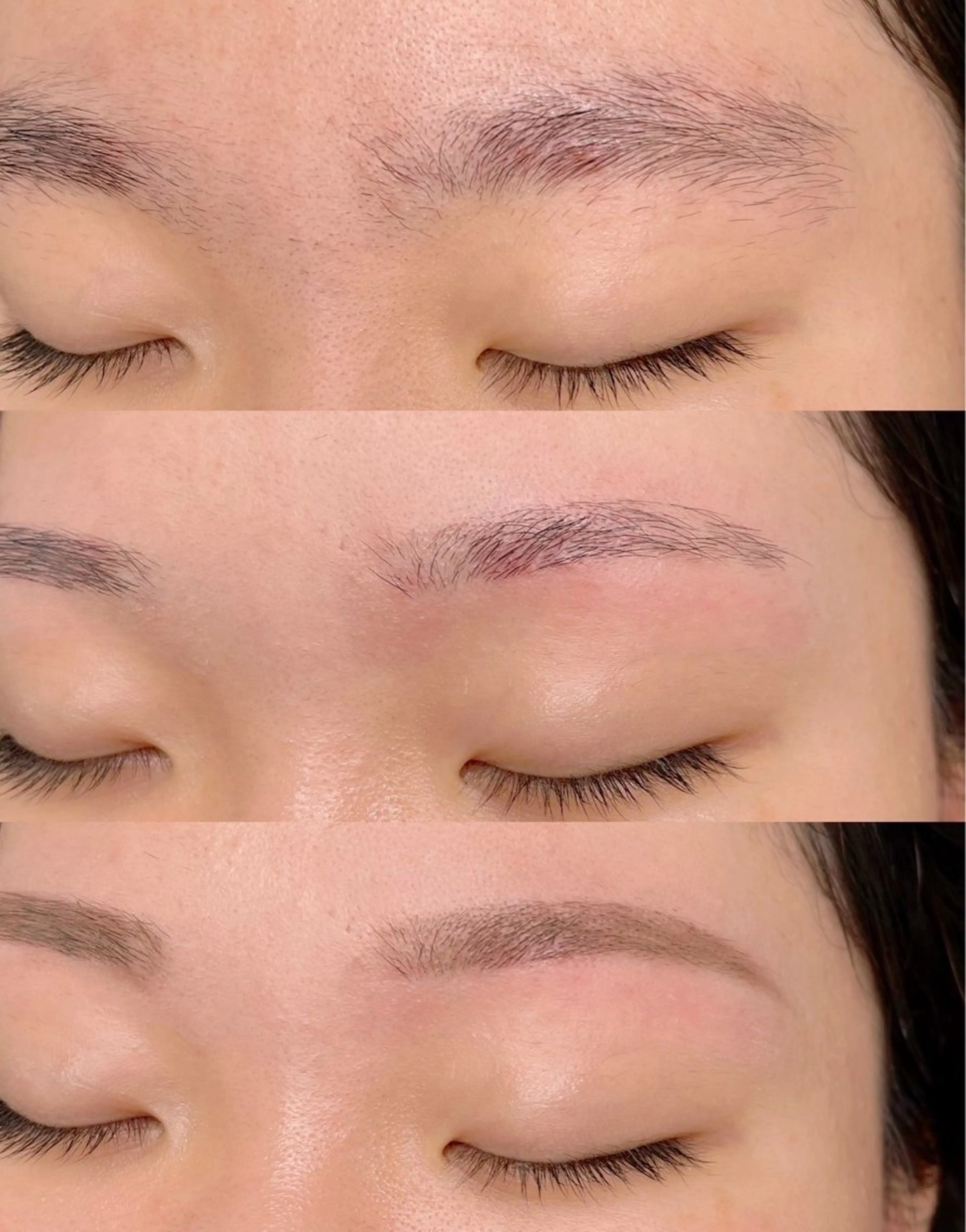 アイブロウスタイリングWAX 1/6​〜​の写真