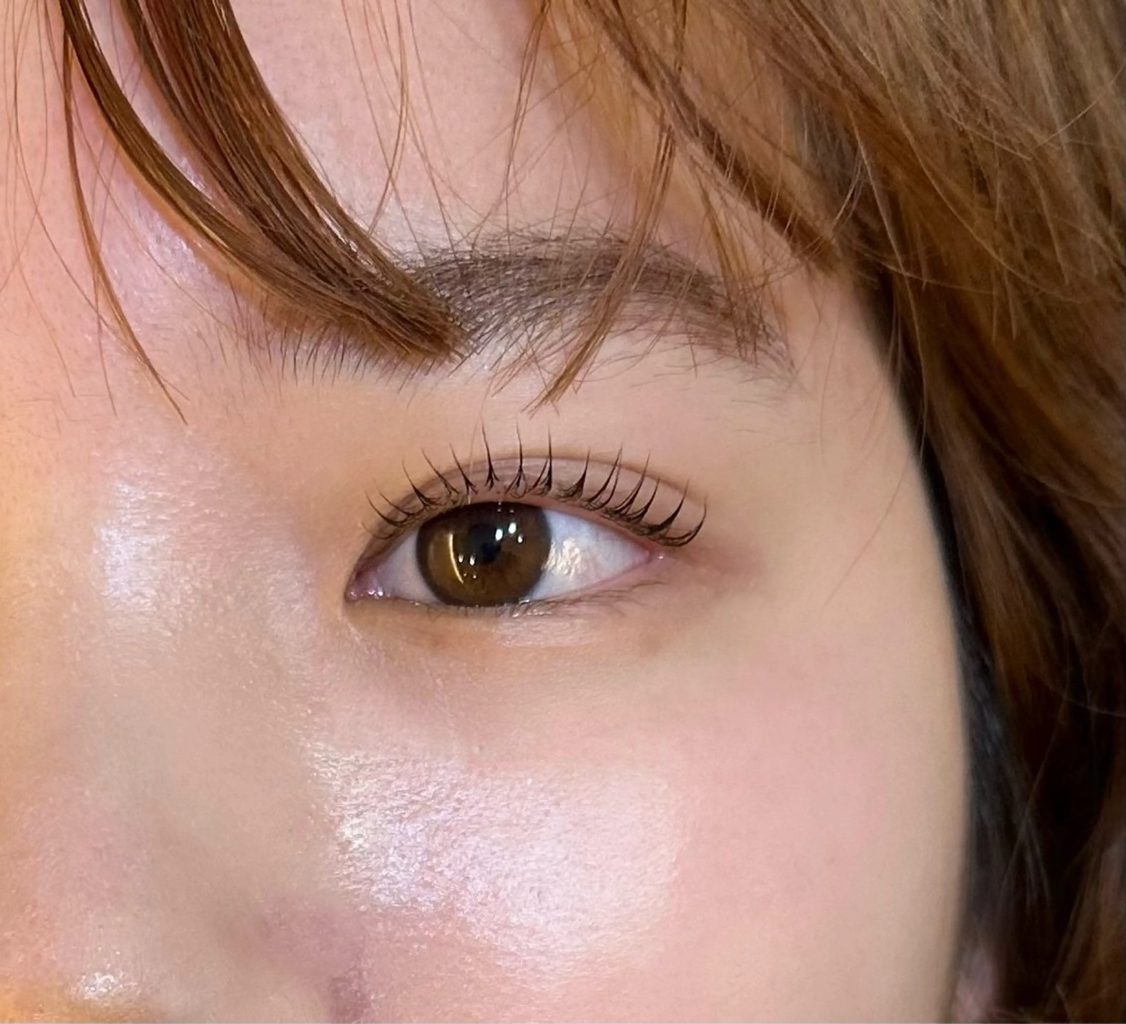 マツエク・マツパ 坂口 月陽のヘアスタイル